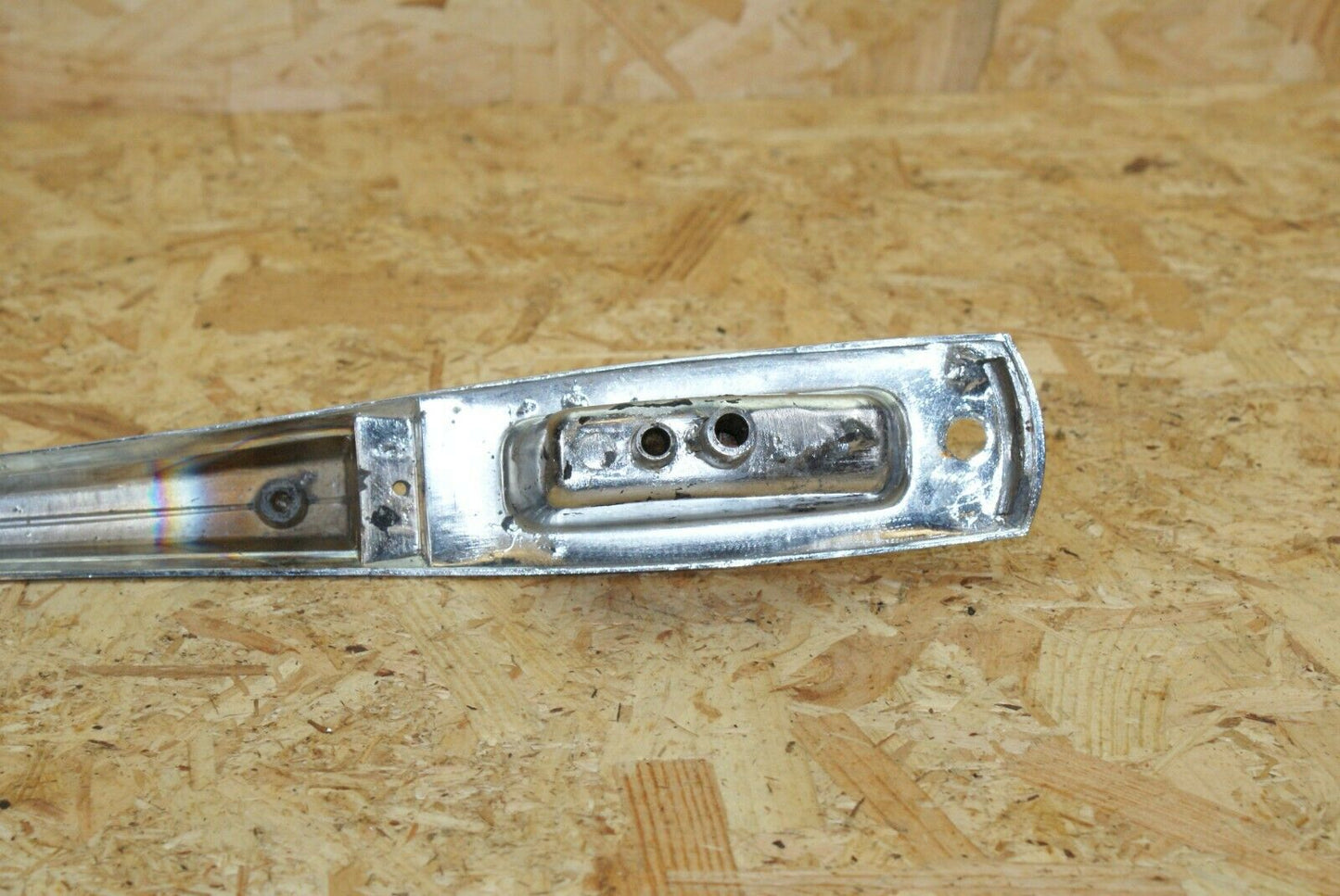2293 Mercedes-Benz W105 219 PONTON Top Fender Chrome  K13243