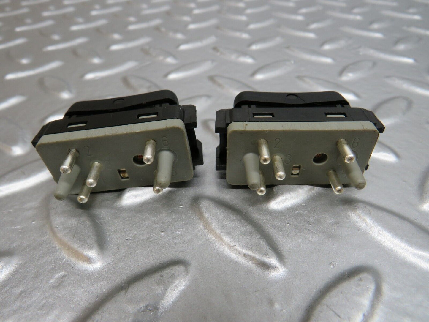 24675 Mercedes-Benz W140 S320 Heated Seat Switch Pair 1408209810