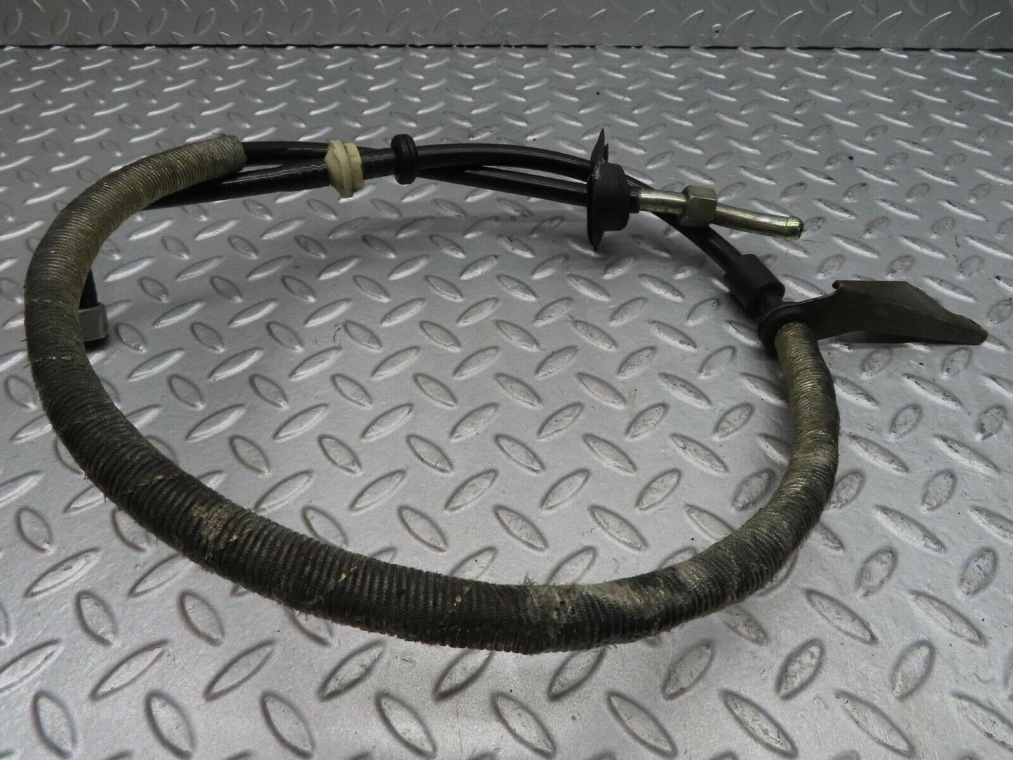 12229 Mercedes-Benz R129 300SL Coupe Brake Servo Vacuum Pipe 1294300529