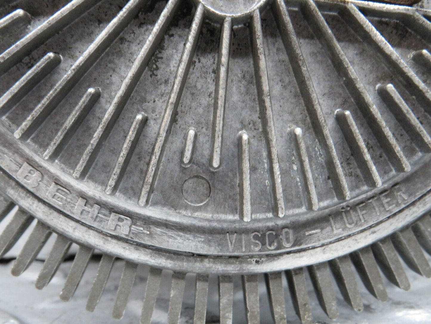 37638 Mercedes-Benz W109 300SEL Engine Cooling Fan Clutch