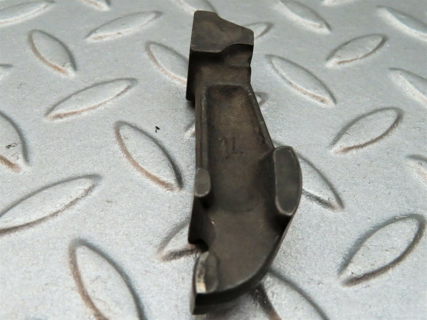 3538 Mercedes-Benz W108 280SE Valve Rocker Arm With Retaining Spring