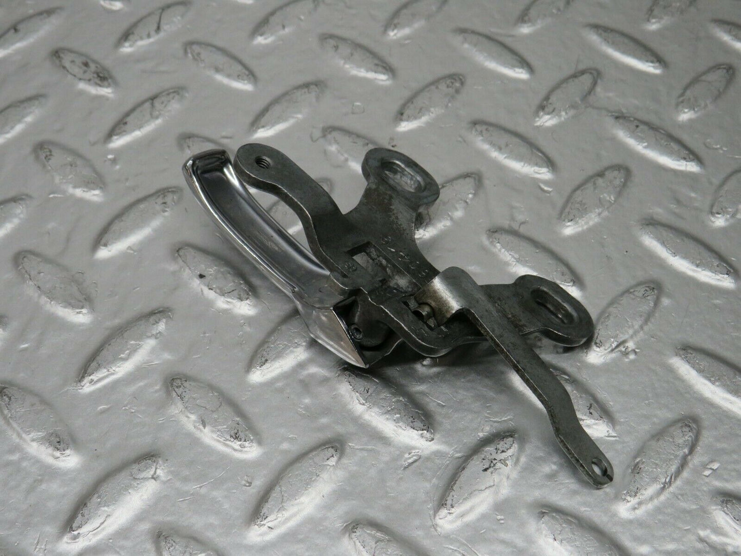 24467 Mercedes-Benz W108 Right Interior Door Handle 1107660419