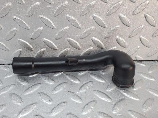 45602 Mercedes-Benz W126 420SE Crankcase Breather Hose 1160940791