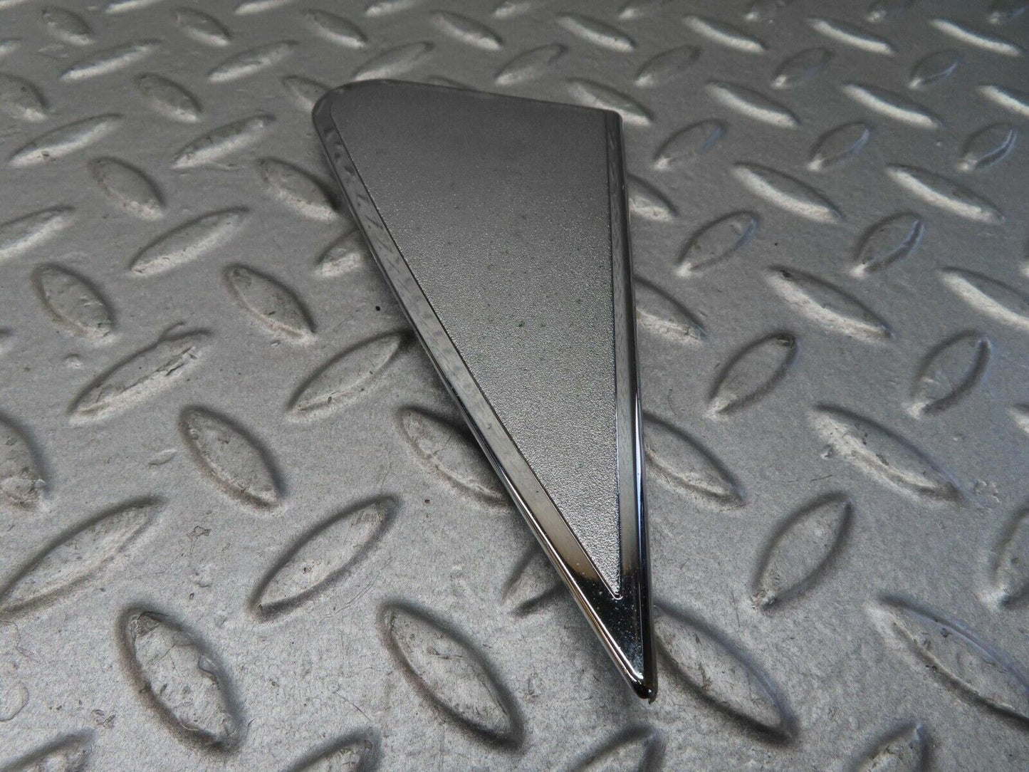 13620 Mercedes-Benz W123 200 Mirror Triangle Cover Left Side 1237250311