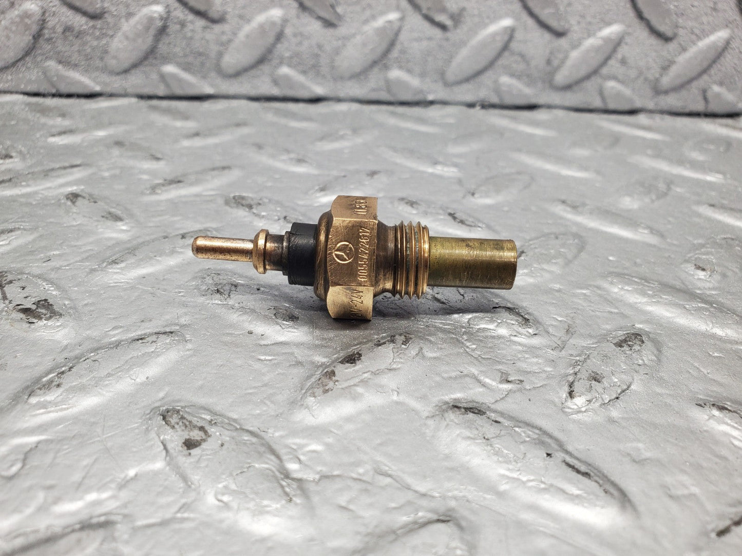 W126 Coupe coolant temperature sensor used OEM