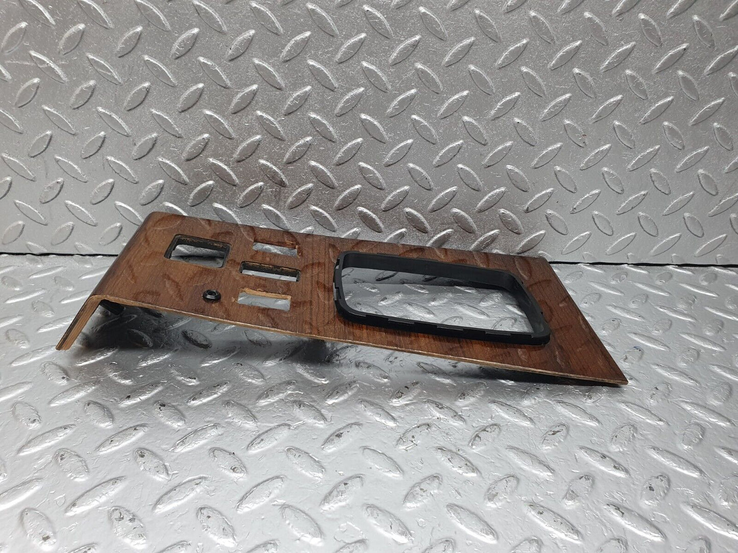 43915 Mercedes-Benz C123 230CE Coupe Centre Console Wood Panel
