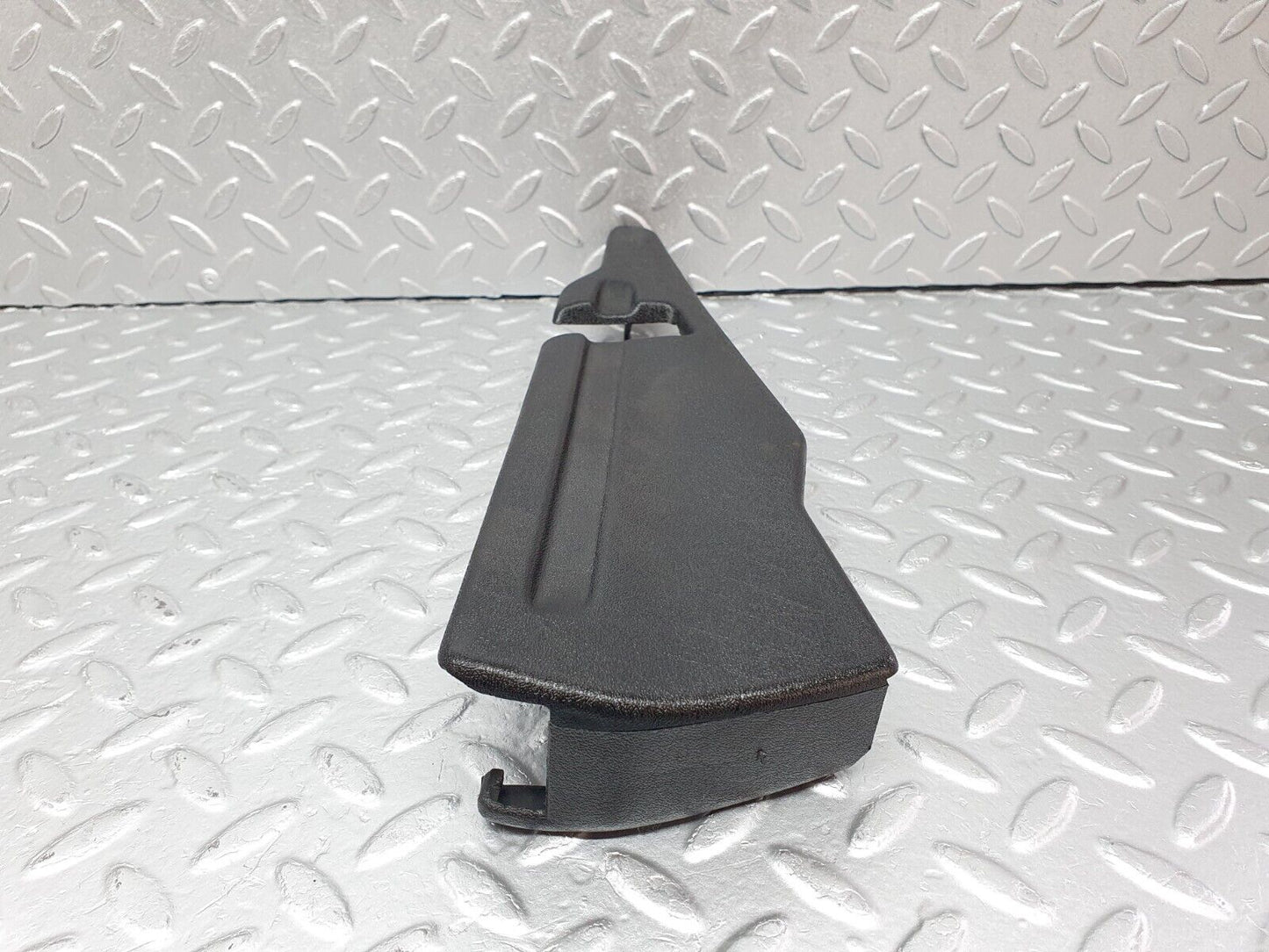 40788 Mercedes-Benz W123 300D Front Right Seat Cover Trim Black 1239100618