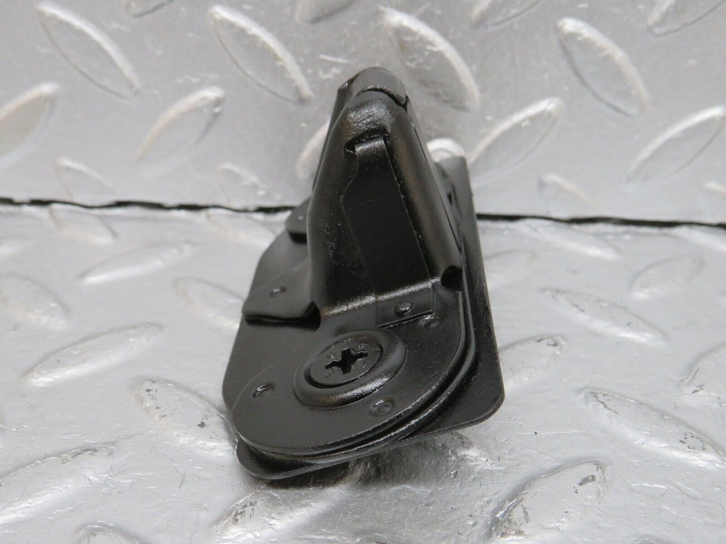 40087 Mercedes-Benz R107 350SL Trunk Lock Latch