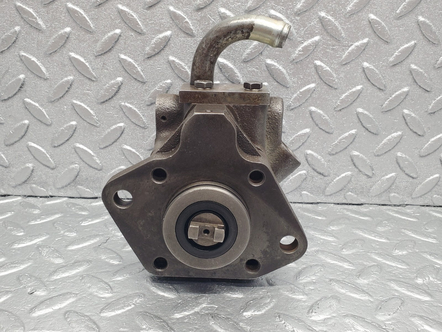W112 power steering pump used OEM