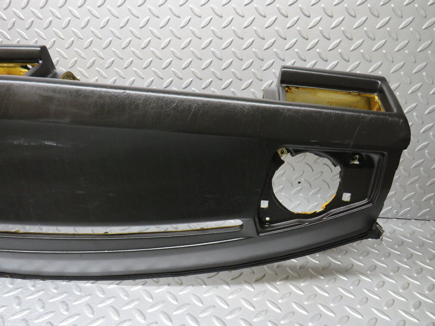 38756 Mercedes-Benz W201 190E Dashboard Black