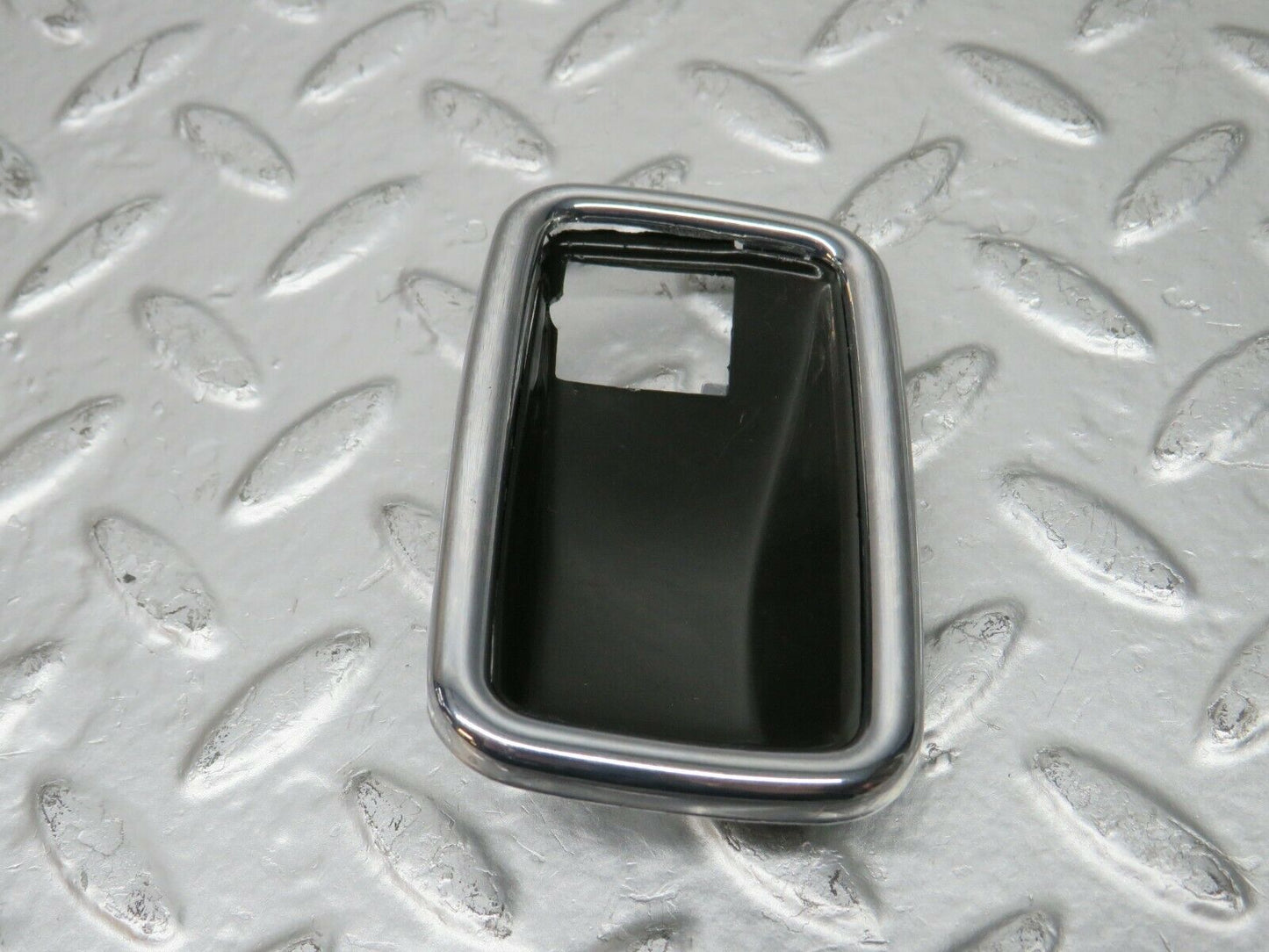 24479 Mercedes-Benz W108 Chrome Frame For Door Opener Left 1087660511