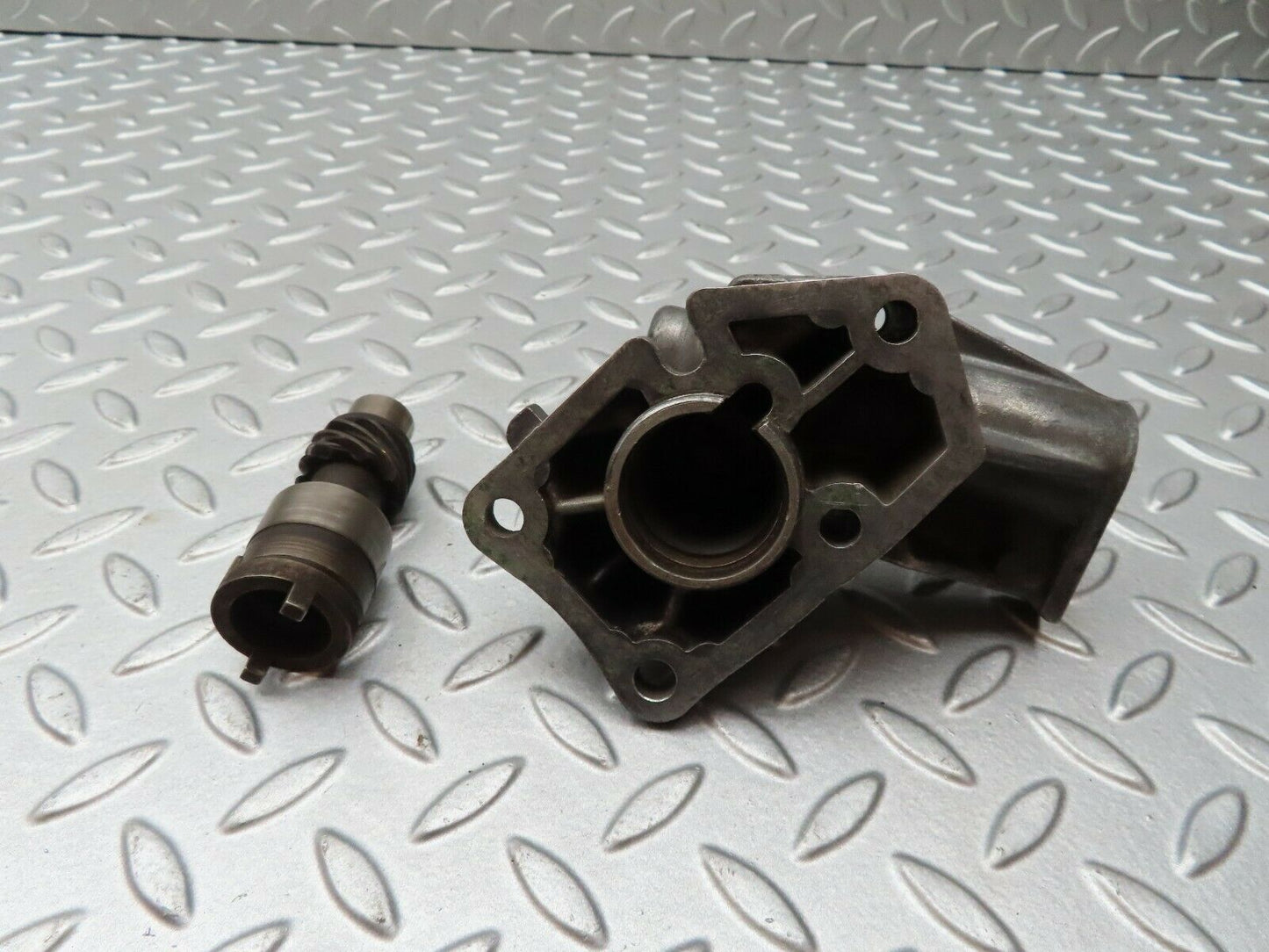 4822 Mercedes-Benz W114 280CE Coupe Ignition Distributor Housing 1101580215