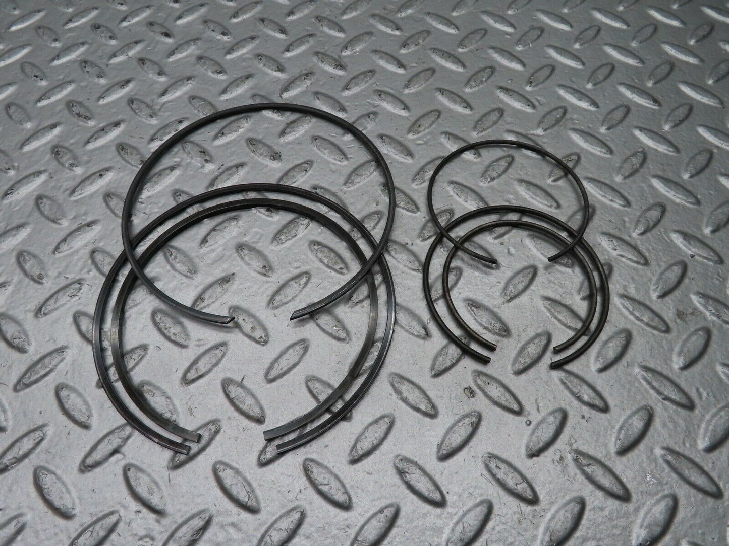 21393 Mercedes-Benz R129 300SL Coupe Automatic Gearbox Snap Ring Lock Set