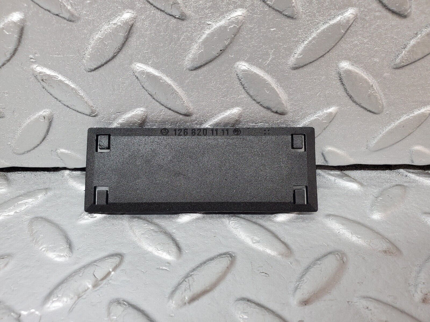 45312 Mercedes-Benz R129 300SL Coupe Windscreen Washer Nozzle Connector 1268201111