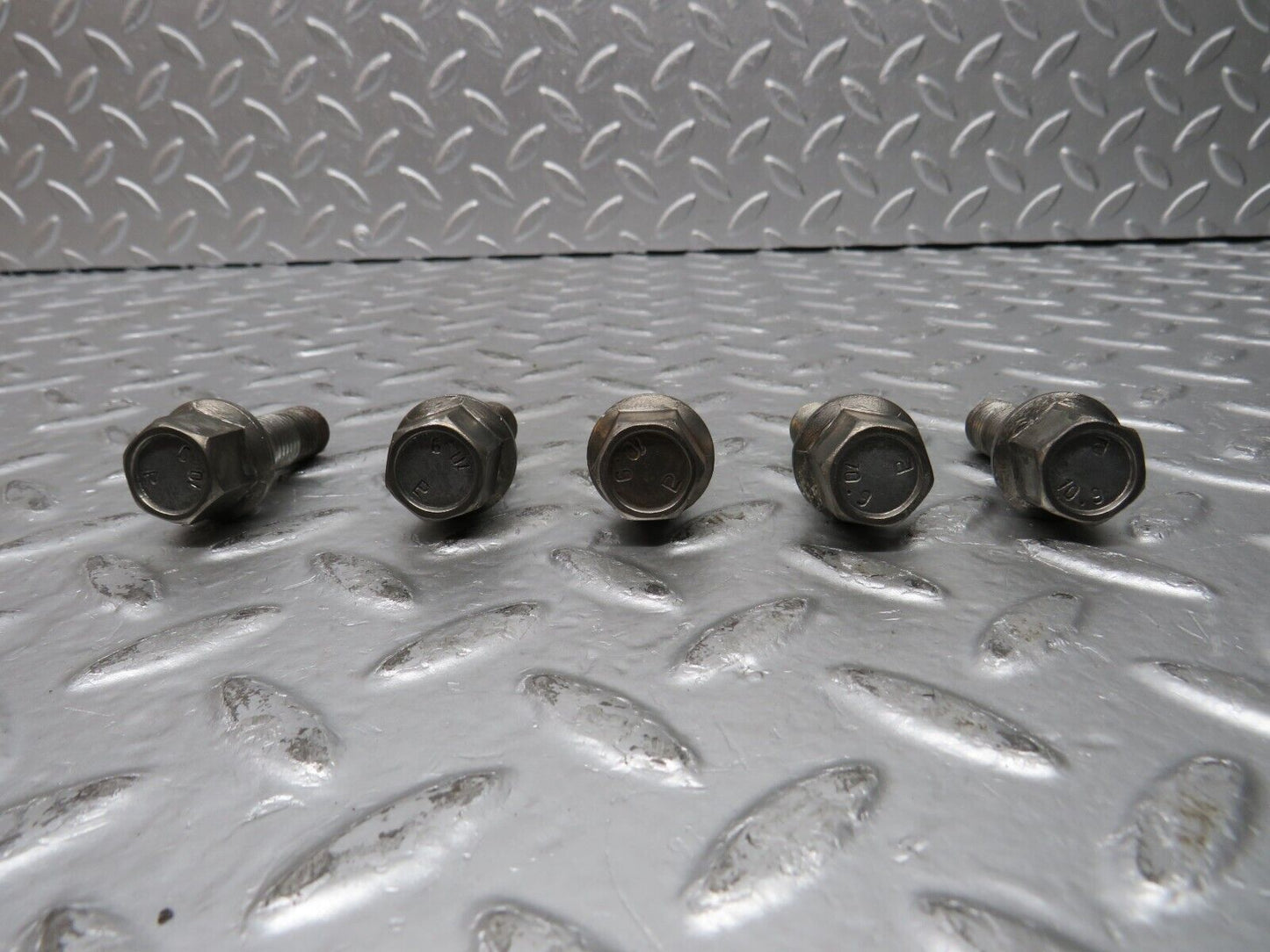 31864 Mercedes-Benz 5x Alloy Wheel Lug Bolt M12x1.5