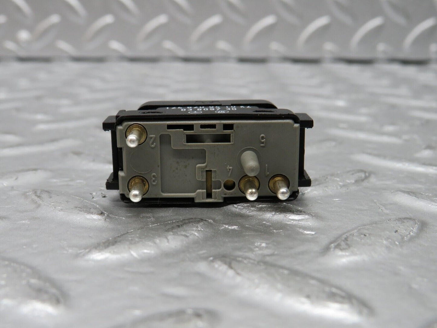 31382 Mercedes-Benz S124 220TE Electric Window Switch Right Side 1248209410