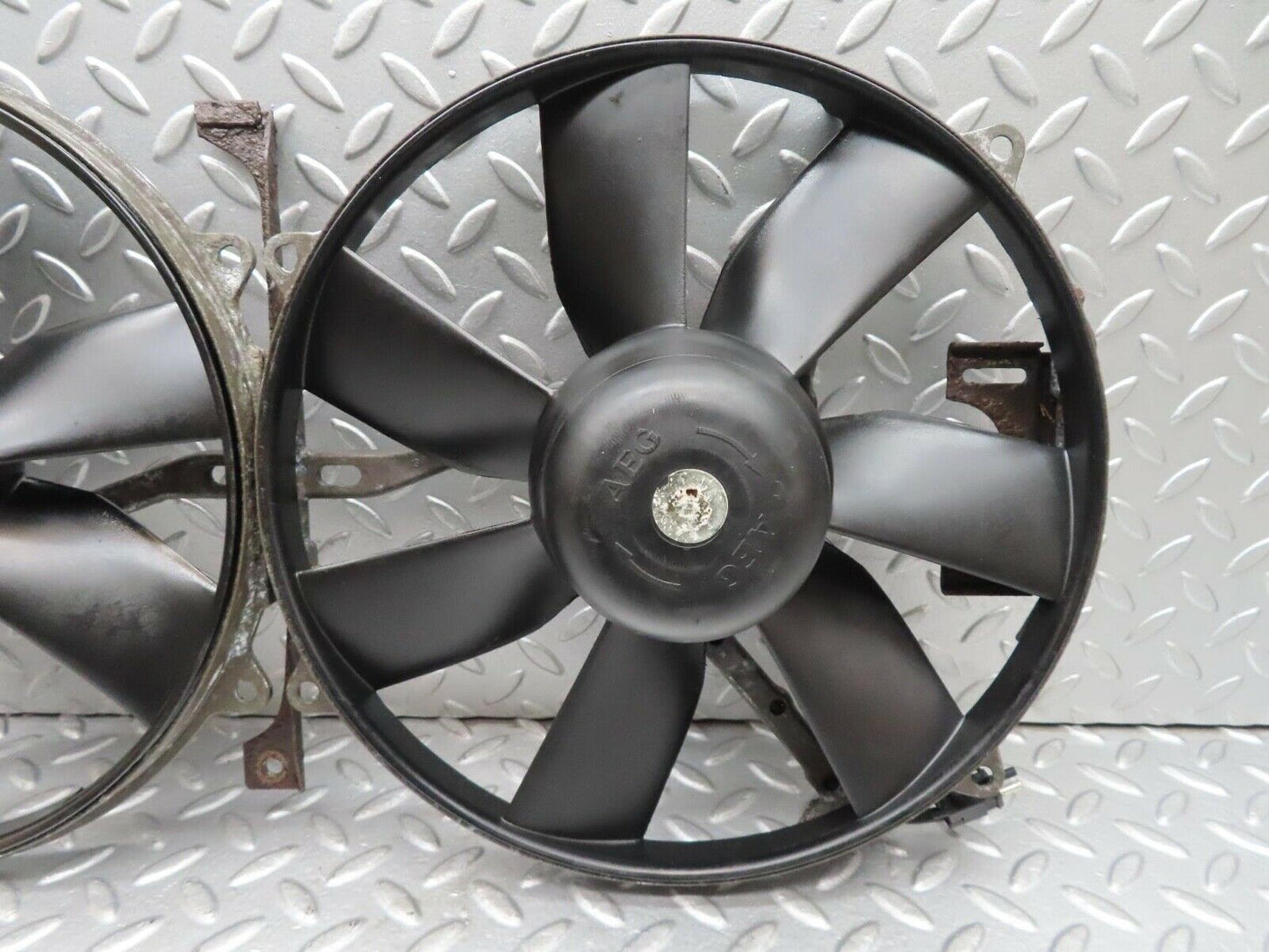 15154 Mercedes-Benz W140 S320 Engine Cooling Fan