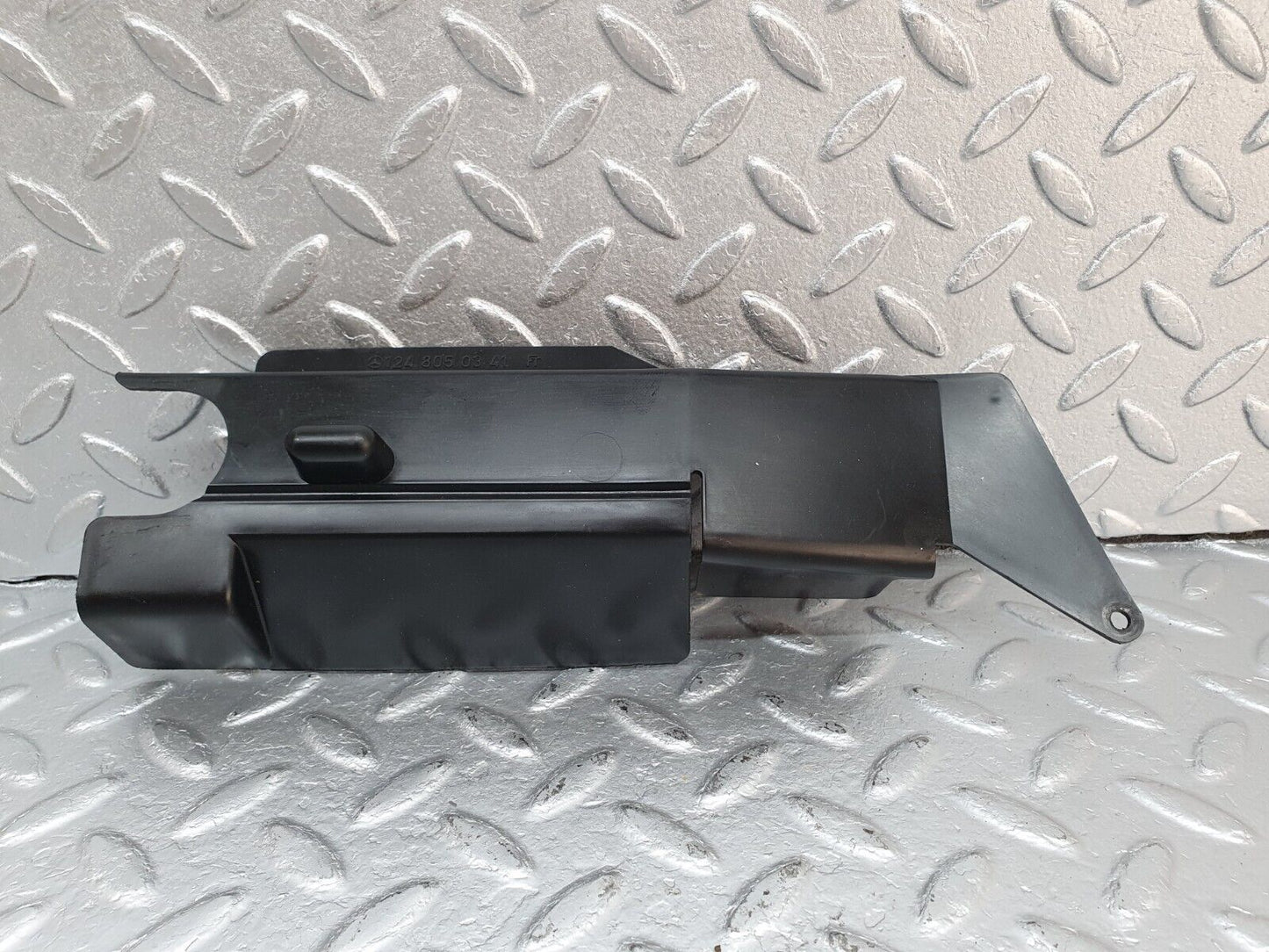 41556 Mercedes-Benz W124 200E Trunk Lock Vacuum Actuator Cover 1248050341
