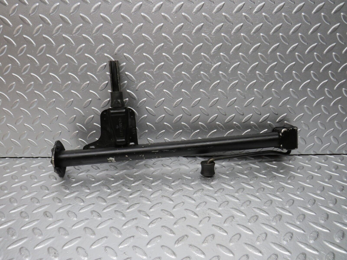 30440 Mercedes-Benz W124 230E Car Jack 1245831115