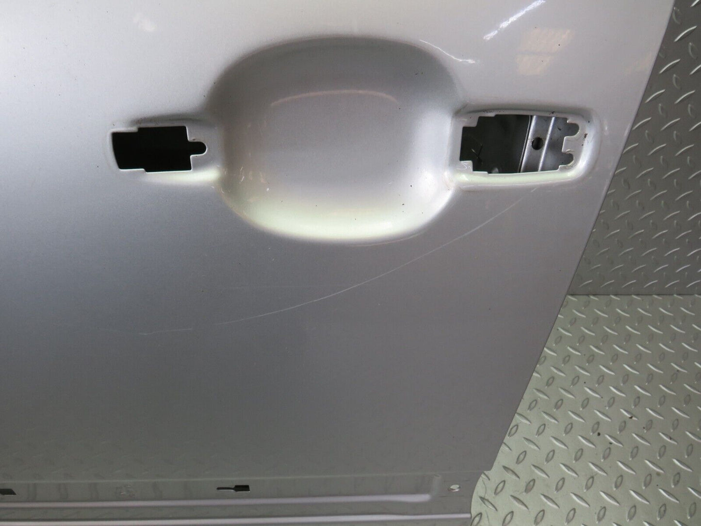 34726 Mercedes-Benz W210 320E Front Left Door