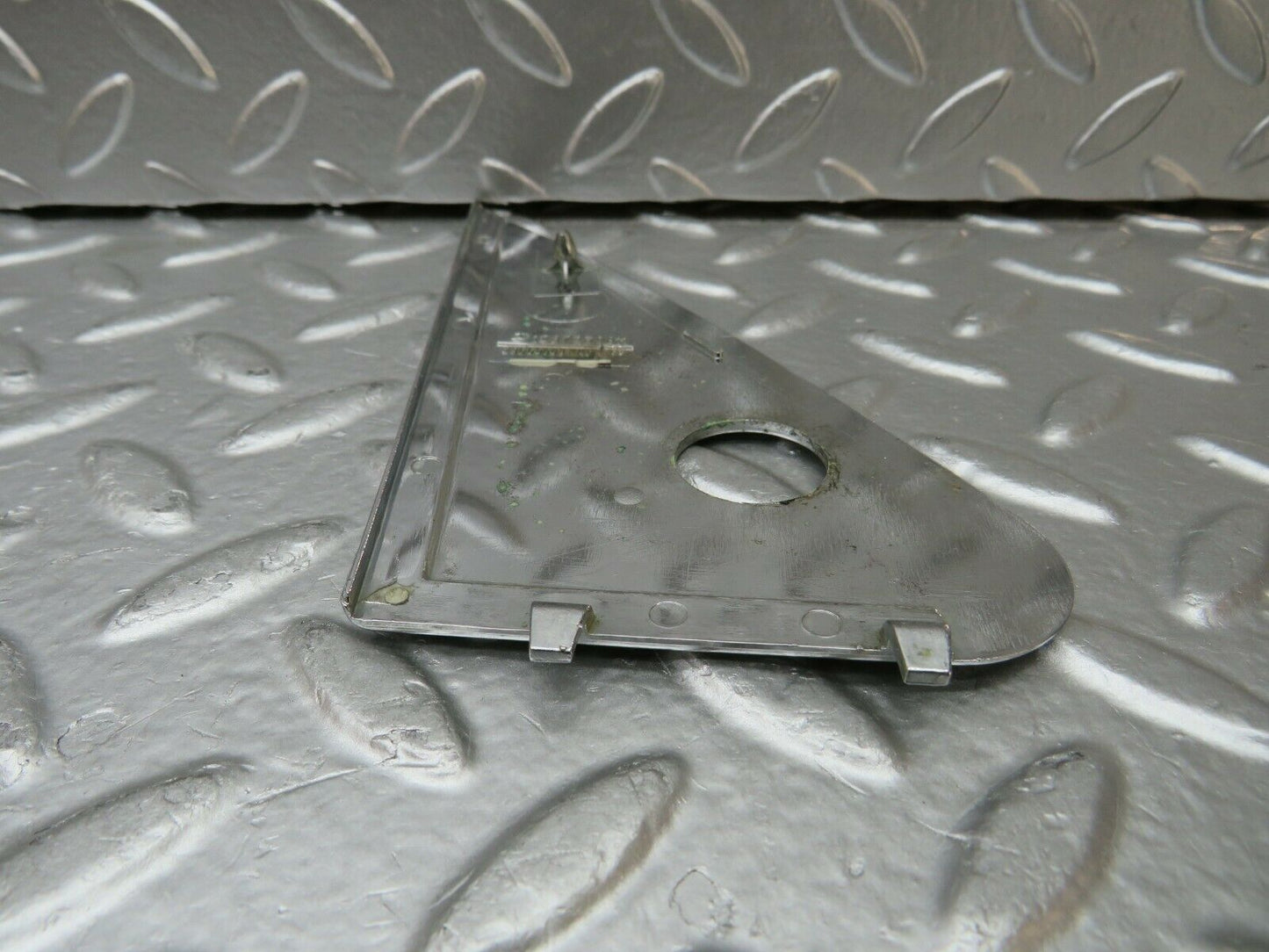 23986 Mercedes-Benz W123 280E Mirror Triangle Cover Right 1237250811
