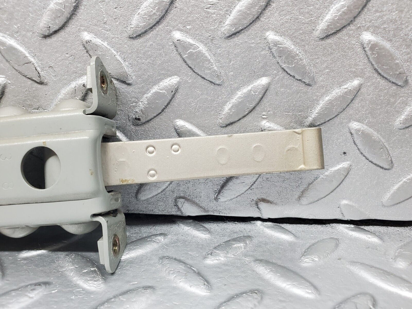45550 Mercedes-Benz W126 420SE Door Safety Check Strap