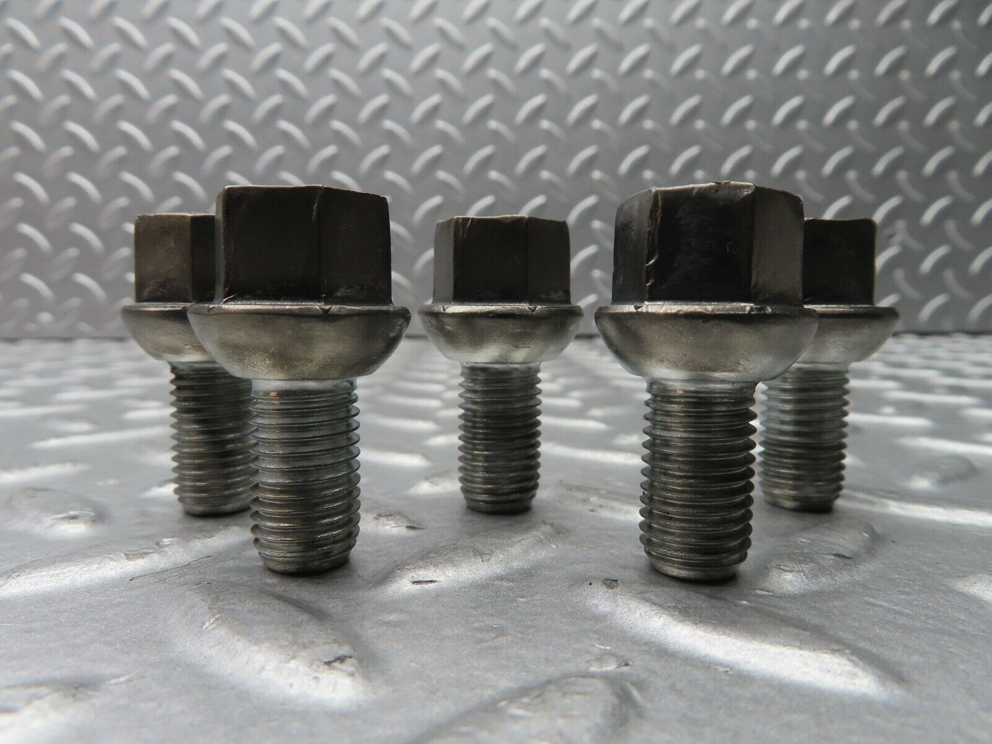 21636 Mercedes-Benz 5x Steel Wheel Lug Bolt M12x1.5