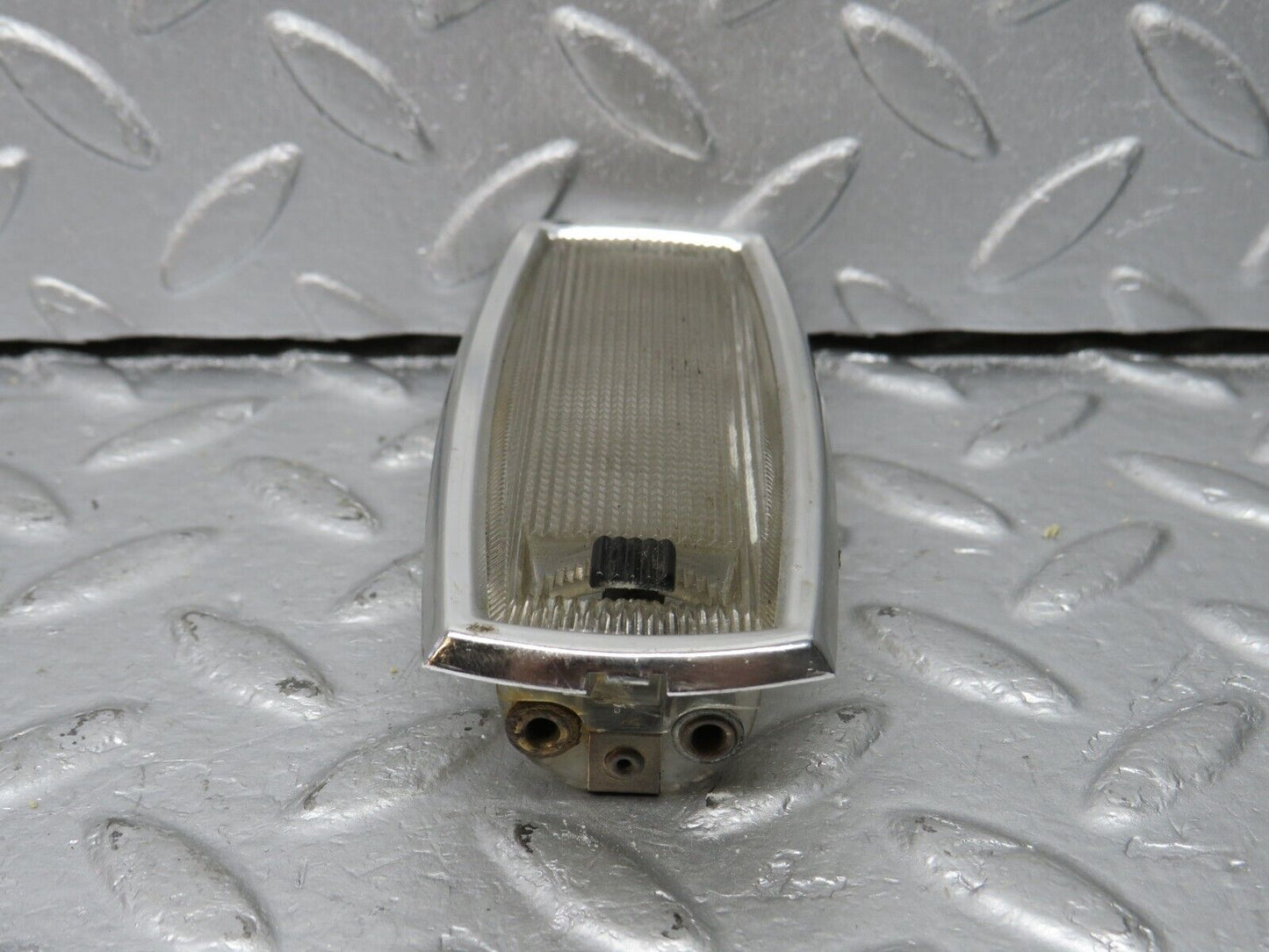 40473 Mercedes-Benz W110 230 Interior Dome Light