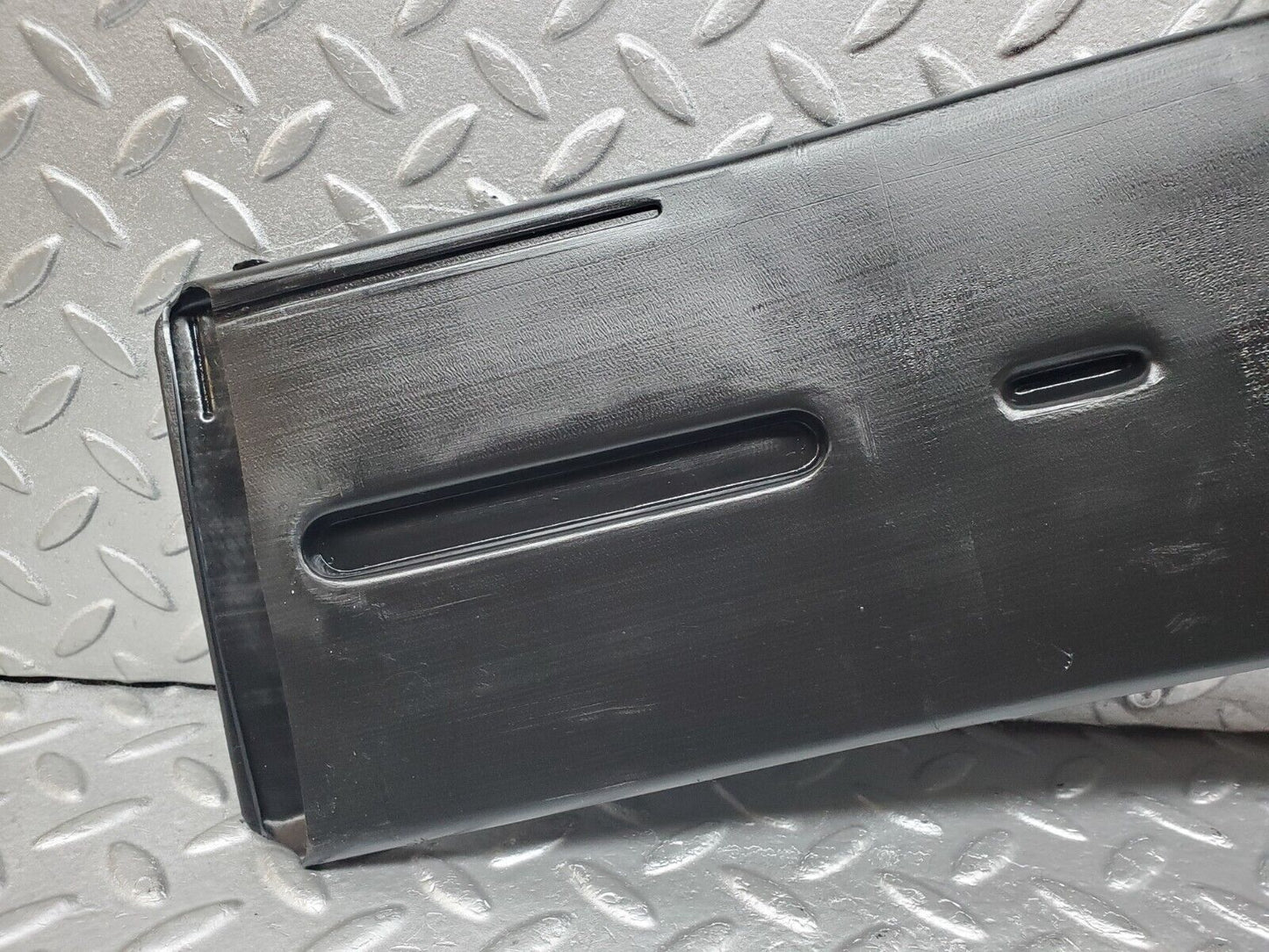 45625 Mercedes-Benz W126 420SE Air Duct Heater Ventilation Right 1268314846