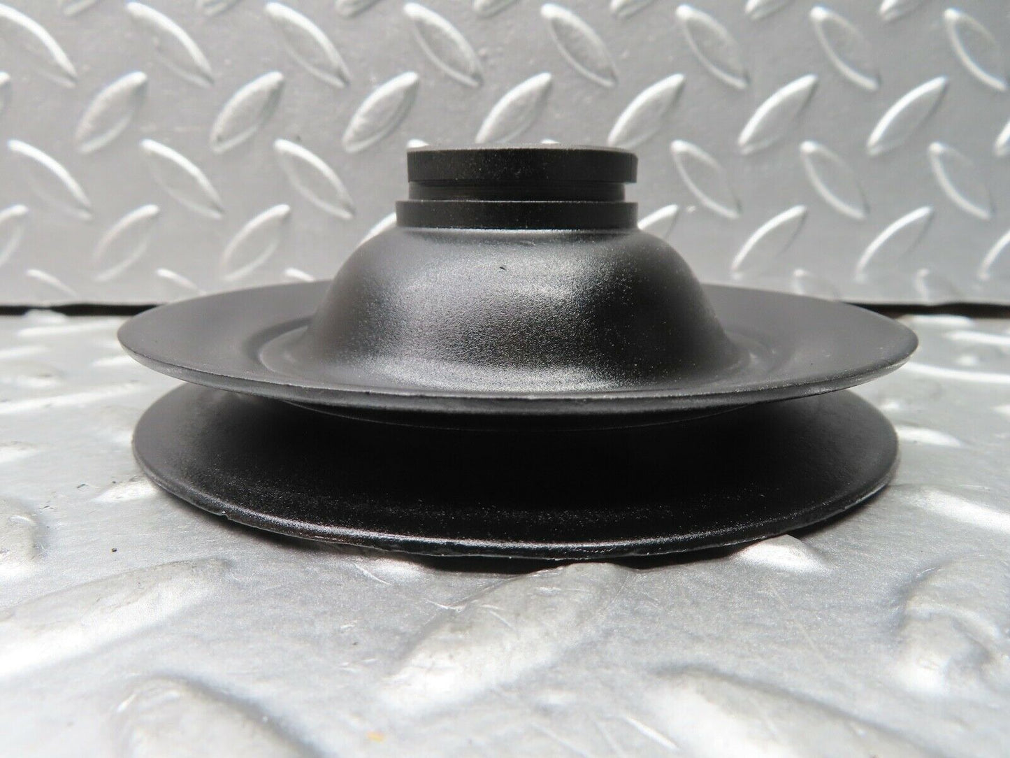21283 Mercedes-Benz W123 230E Power Steering Pump Pulley 1022300015