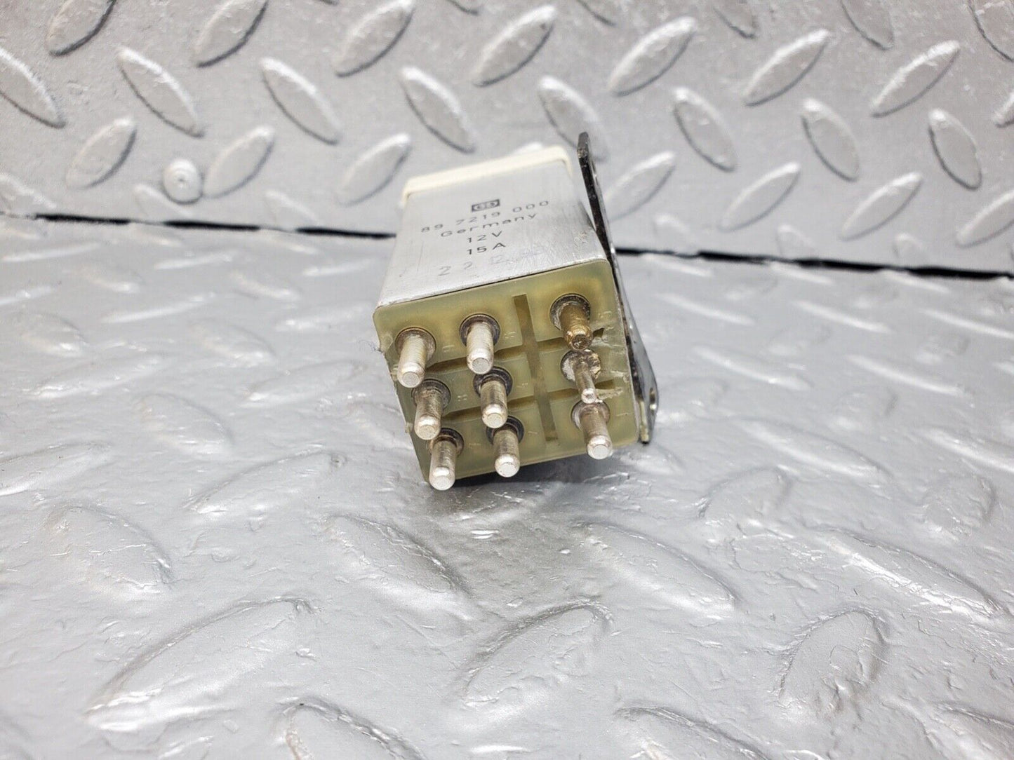 44652 Mercedes-Benz W124 220E Overload Relay 0005406745 1245450046