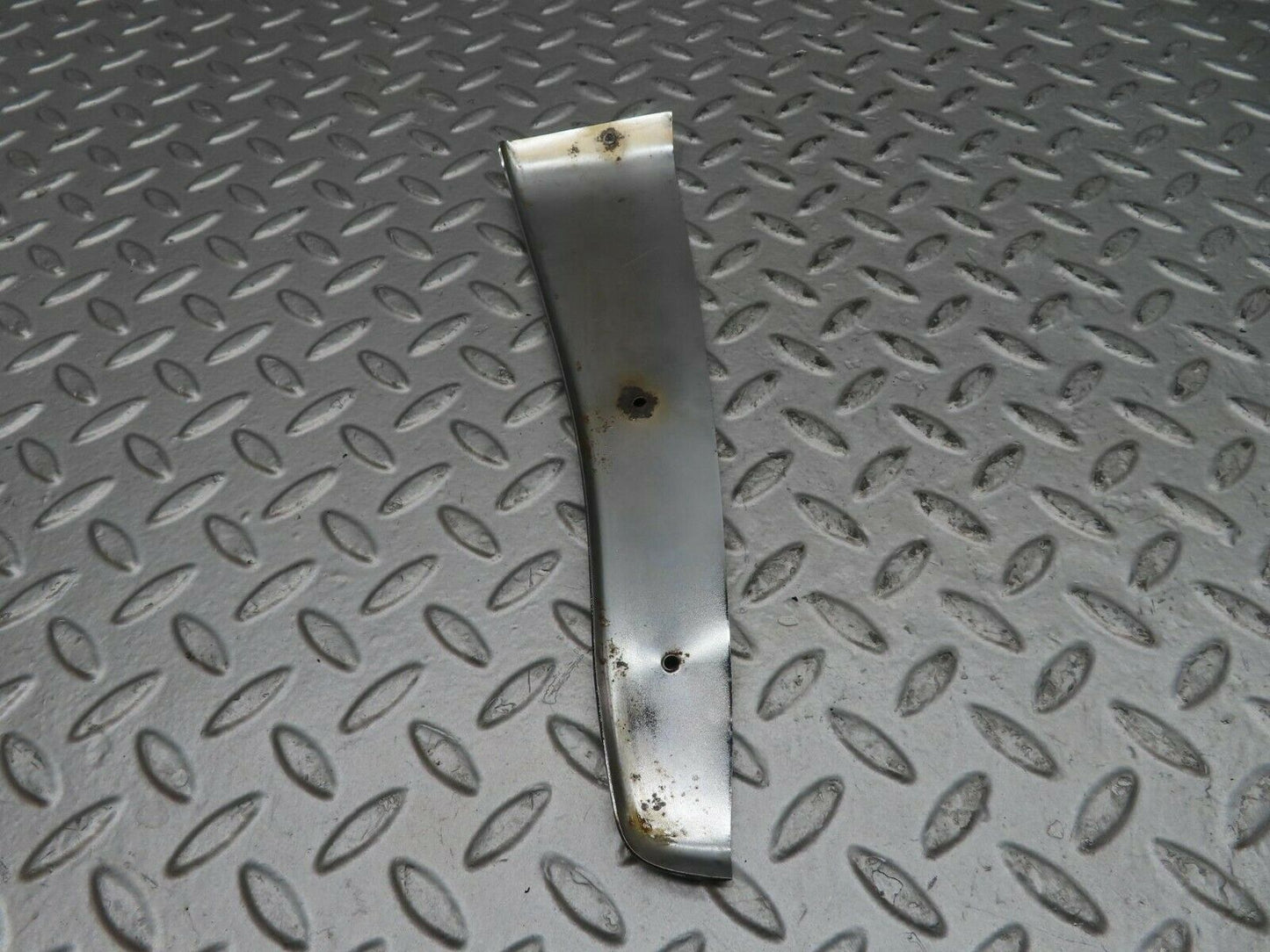 15616 Mercedes-Benz R107 450SL Left Door Chrome Cover