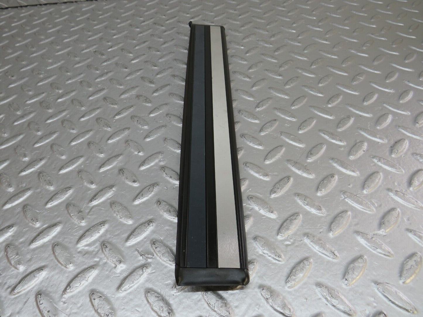 33251 Mercedes-Benz W202 C180 Rear Door Sill Trim 2026800335