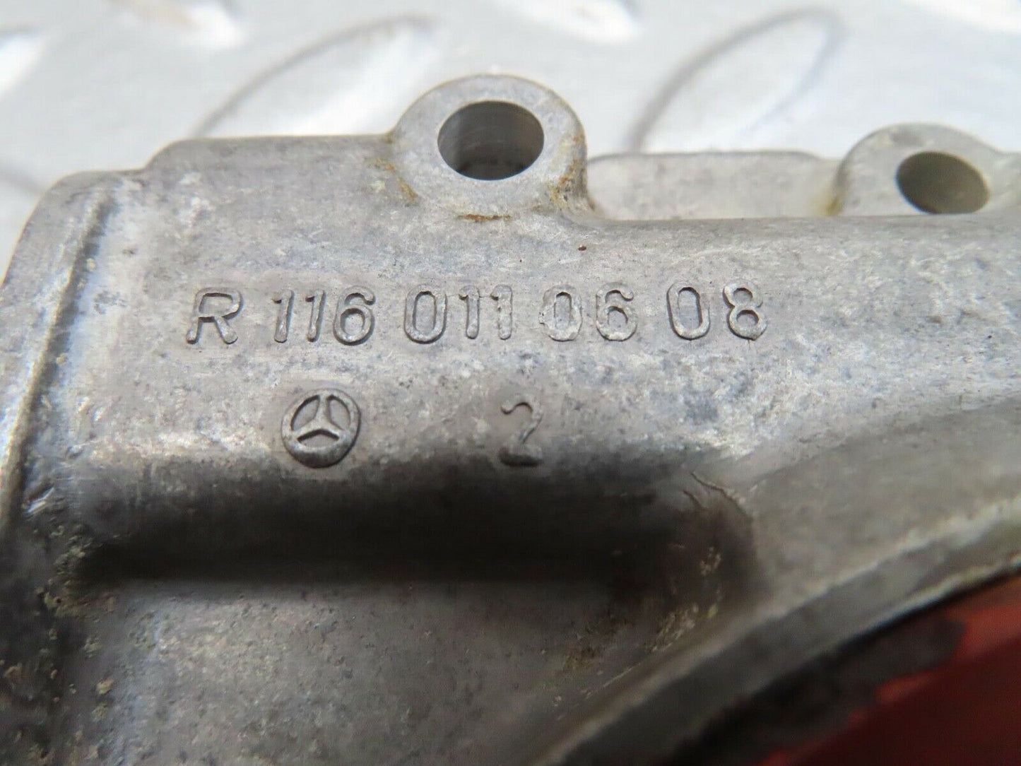 13778 Mercedes-Benz R107 450SL Crankshaft Rear Sealing Cover 1160110608