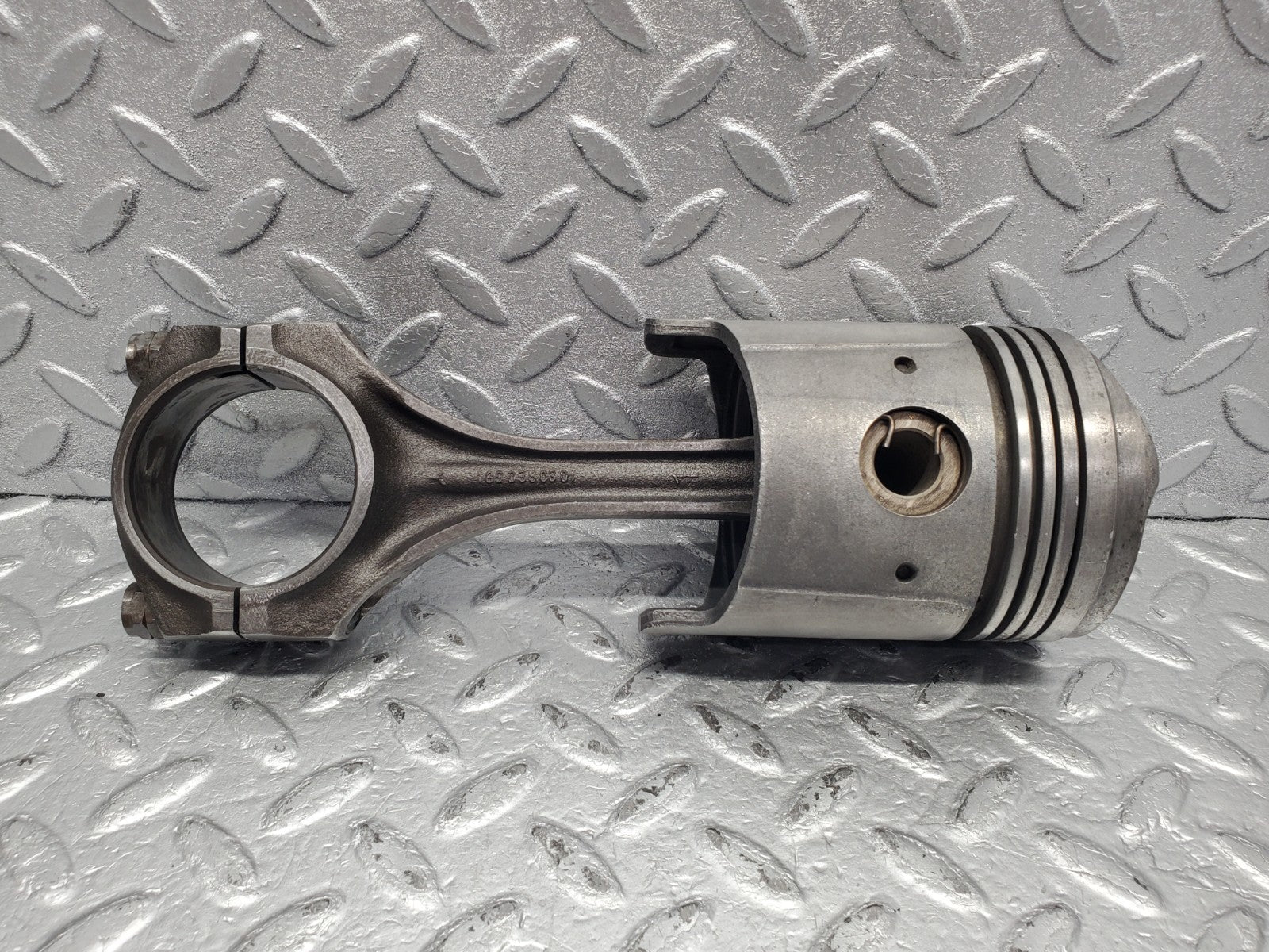 W112 piston and connecting rod used OEM