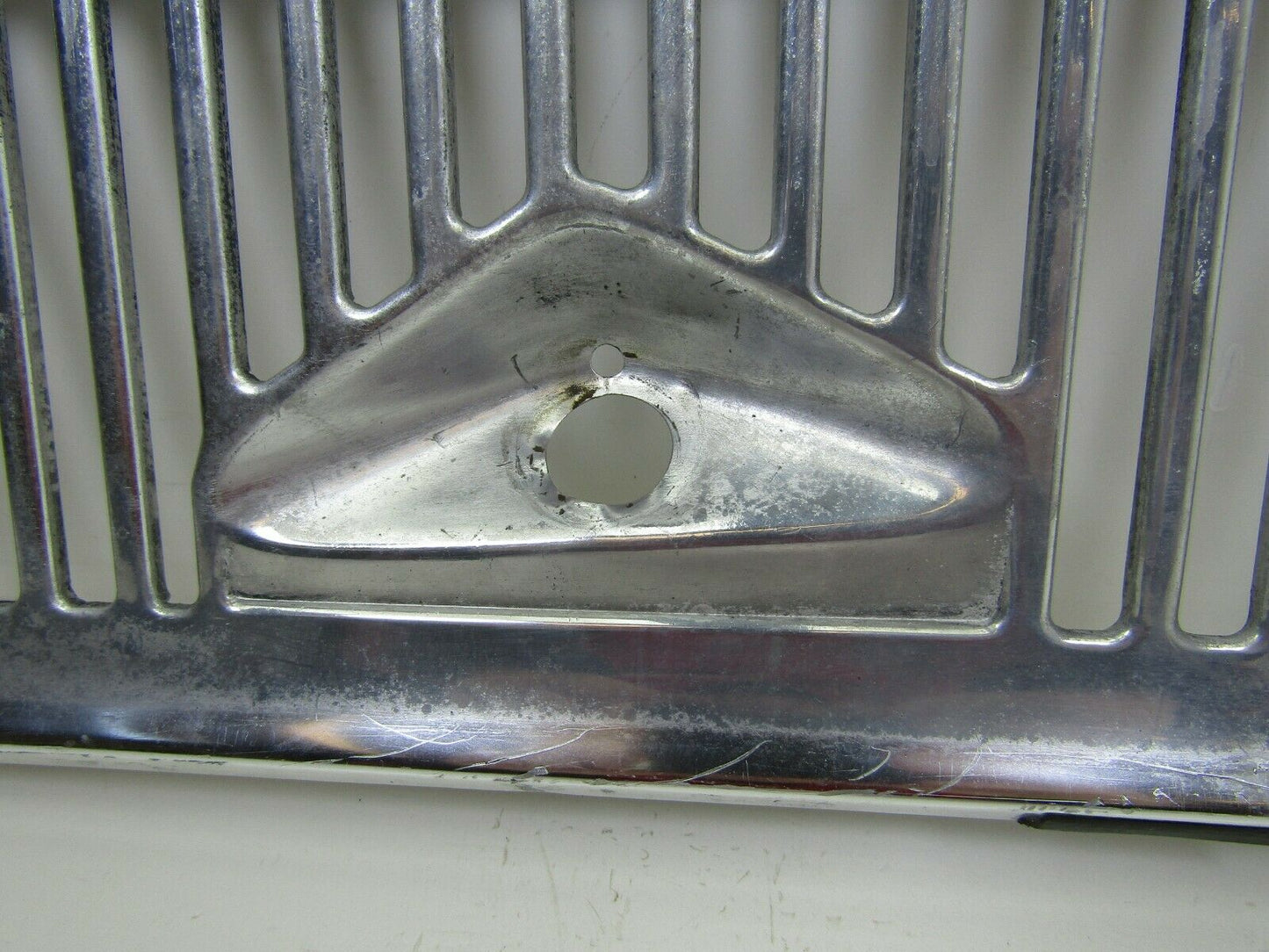 2115 Mercedes-Benz W116 350SE Chrome Air Vent Wiper Cover Grille
