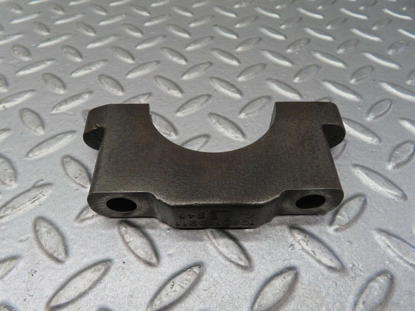 13382 Mercedes-Benz W111 230S Crankshaft Bearing Holder Block 1080110211