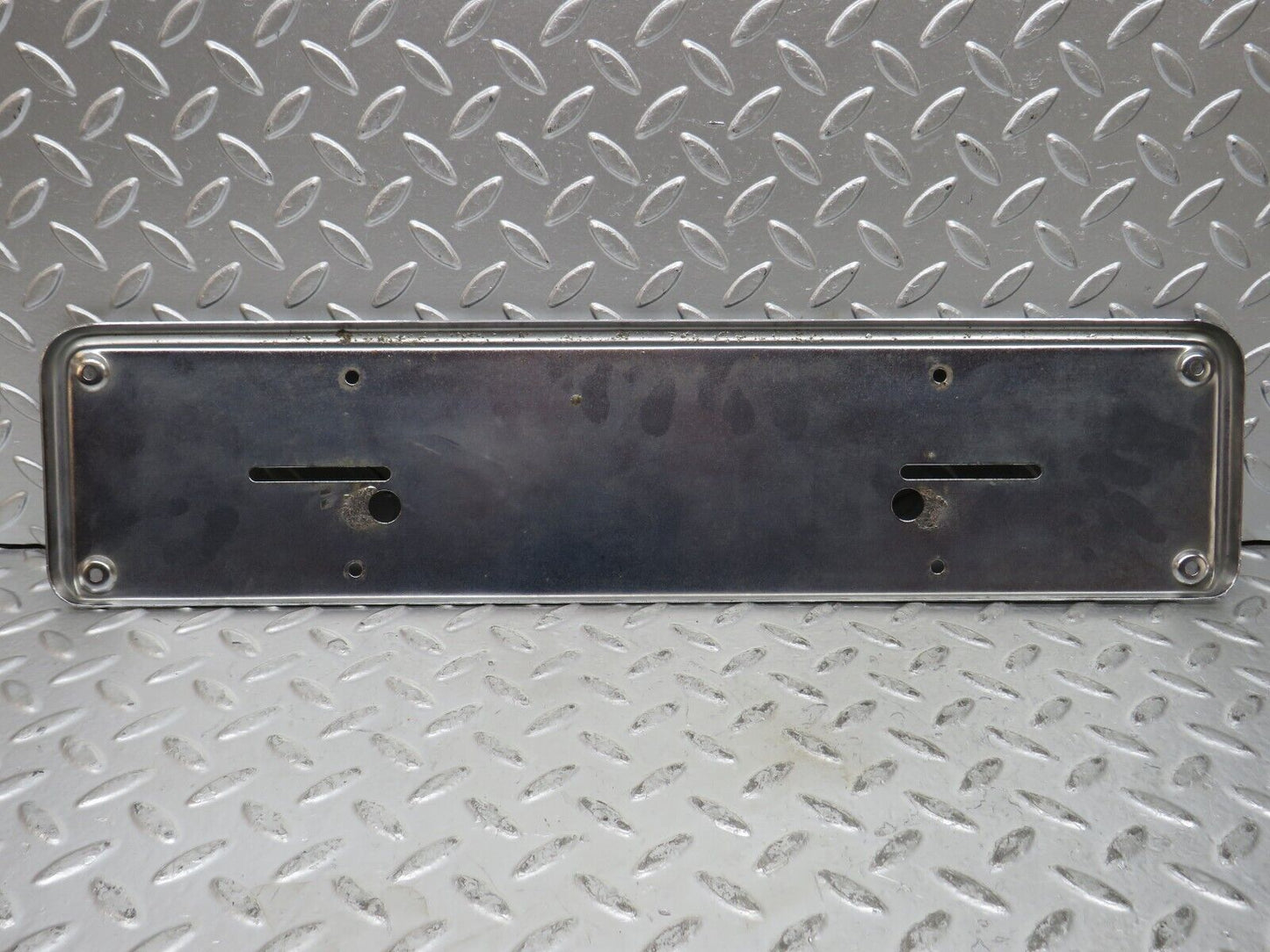 27626 Mercedes-Benz S124 300TE Wagon Rear number Plate Holder Chrome