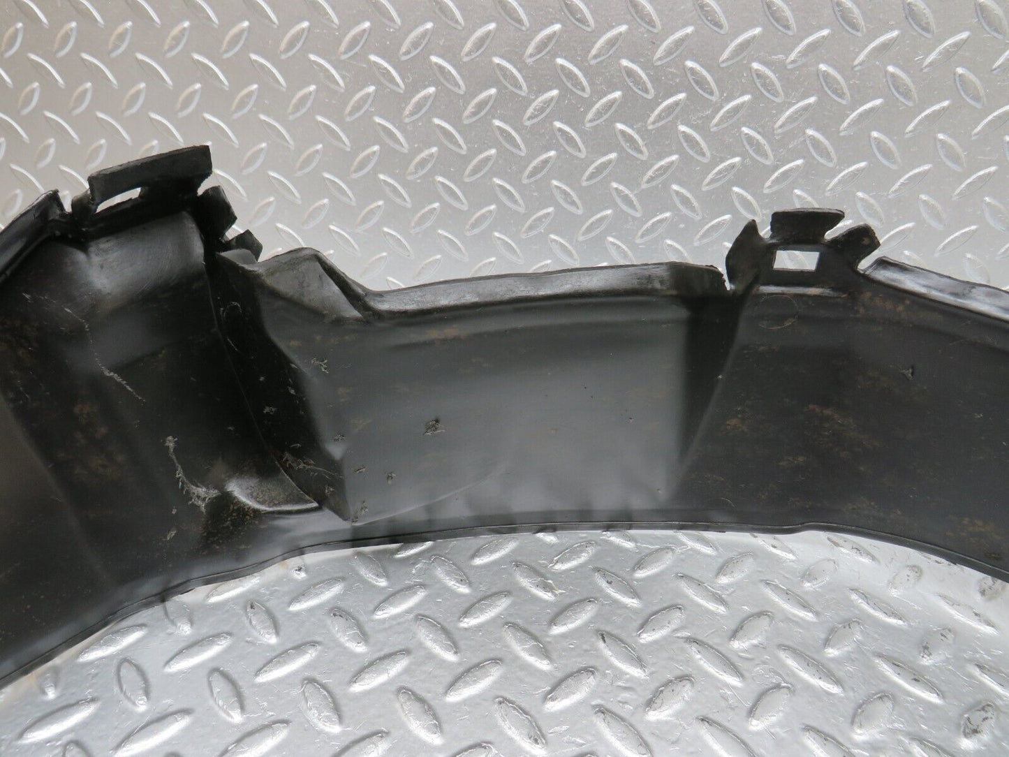 34258 Mercedes-Benz W201 190E Inner Mudguard Panelling Front Left 2018840135