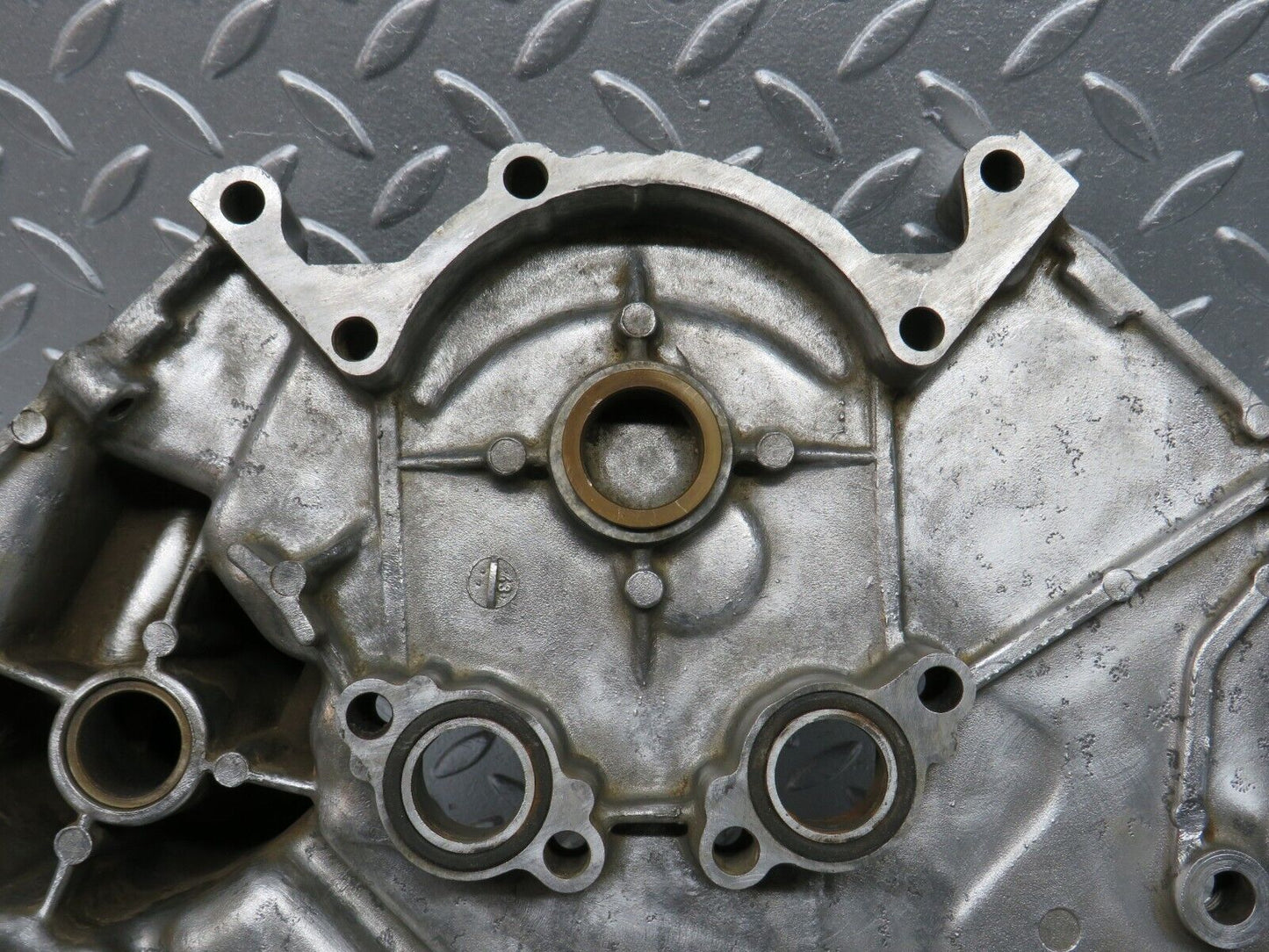 32965 Mercedes-Benz C107 R107 450 V8 Timing Chain Cover 1170151001