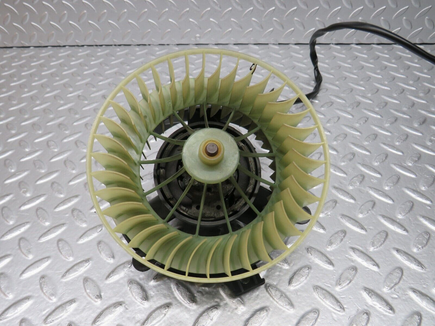 30423 Mercedes-Benz W124 230E Heater Blower Motor