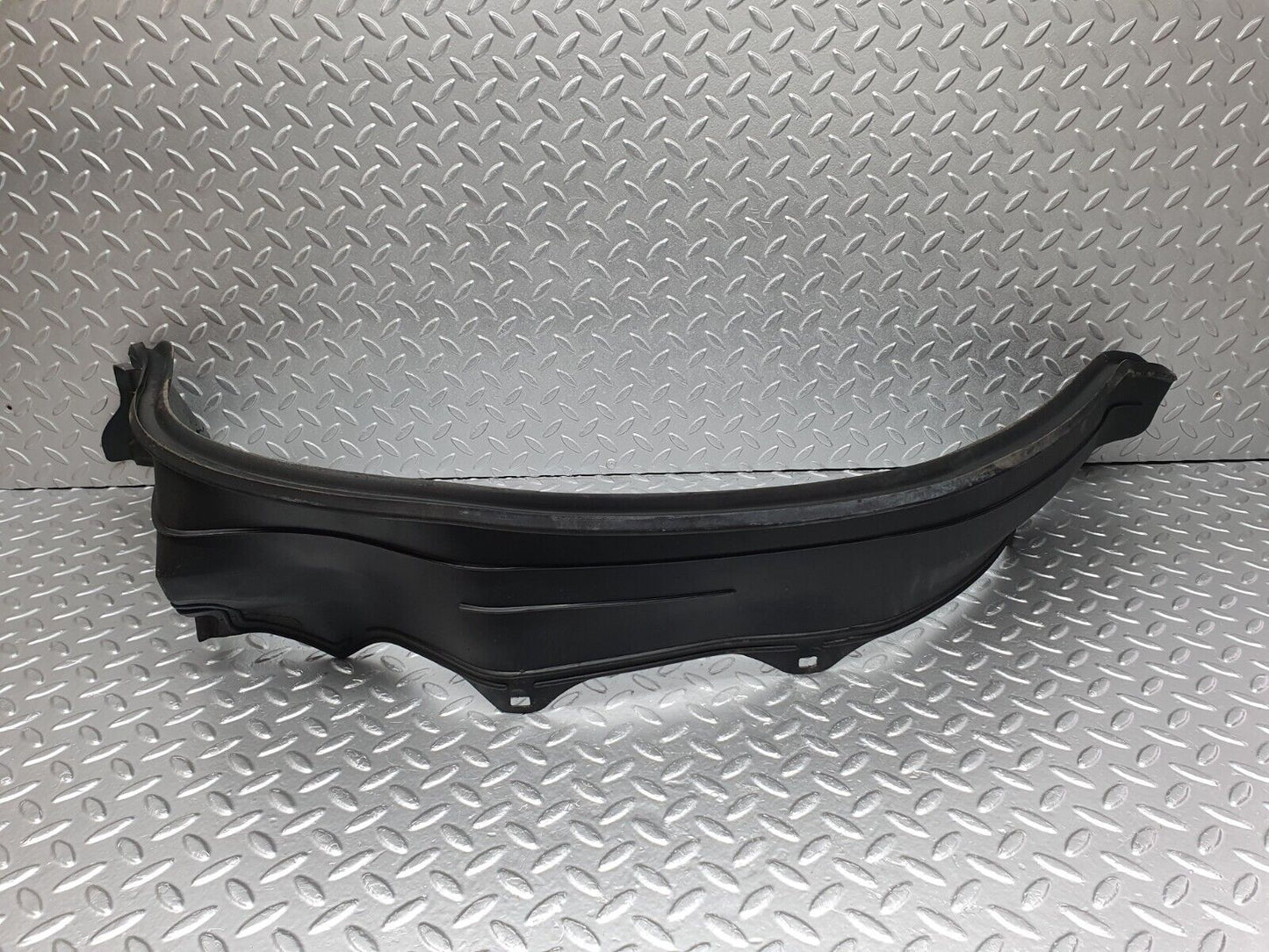 41274 Mercedes-Benz W126 300SE Front Left Inner Fender Splash Guard 1238840535