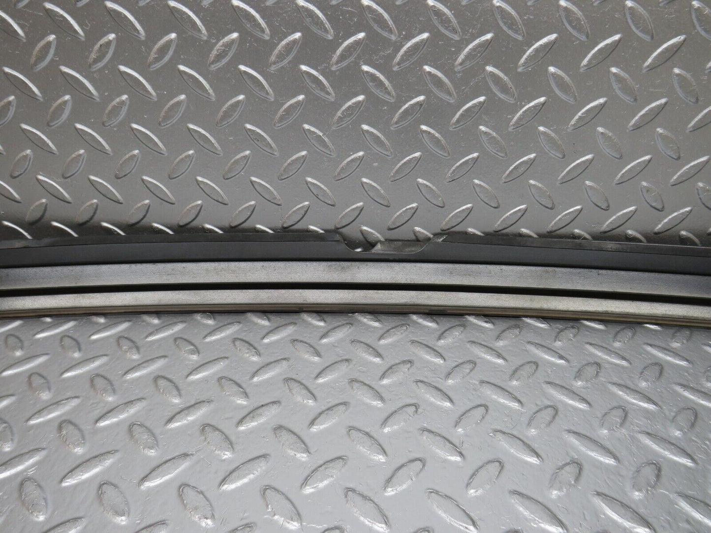 30941 Mercedes-Benz W201 190E Under Windscreen Cover Trim