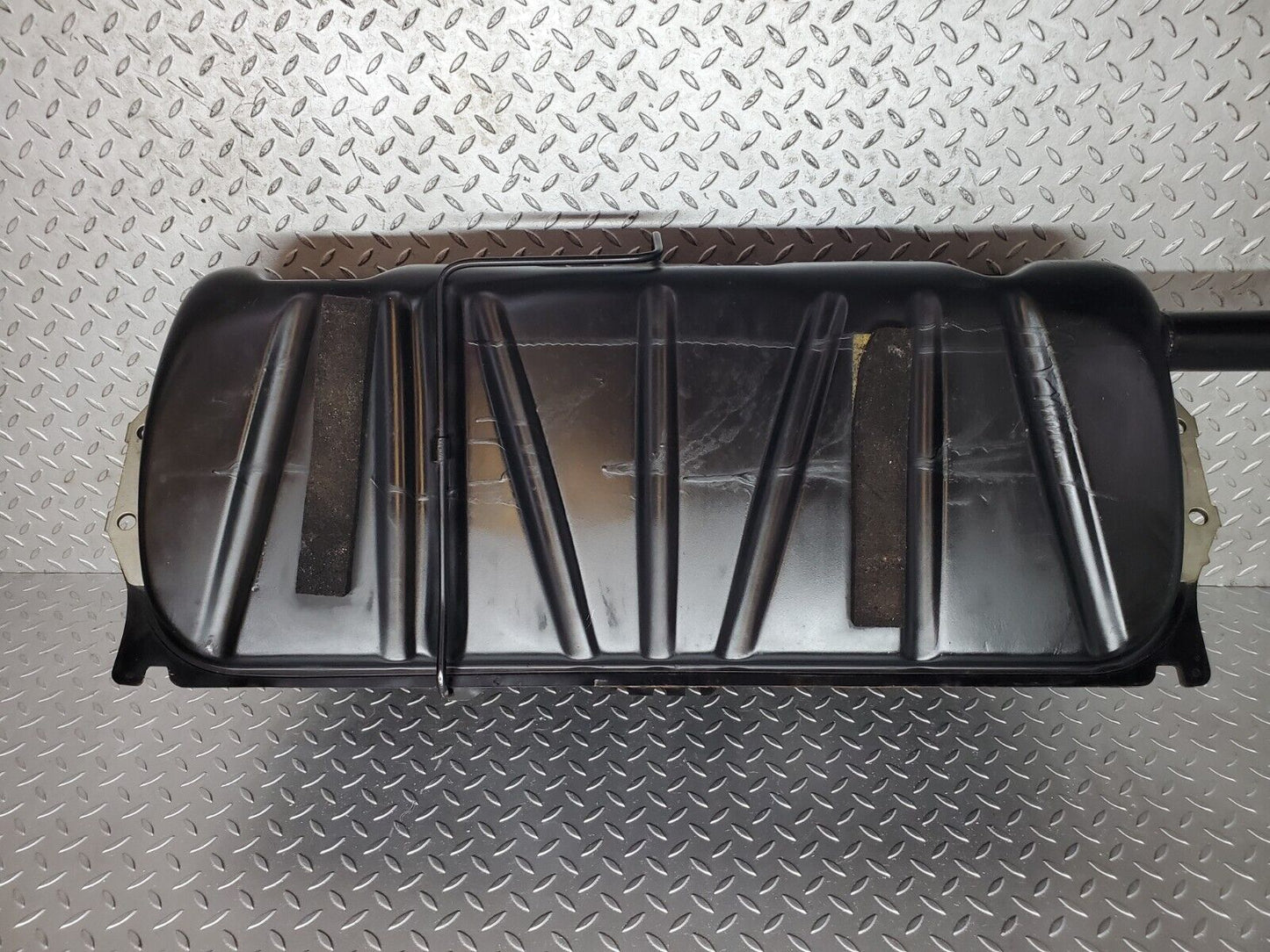 44441 Mercedes-Benz W123 280E Fuel Tank