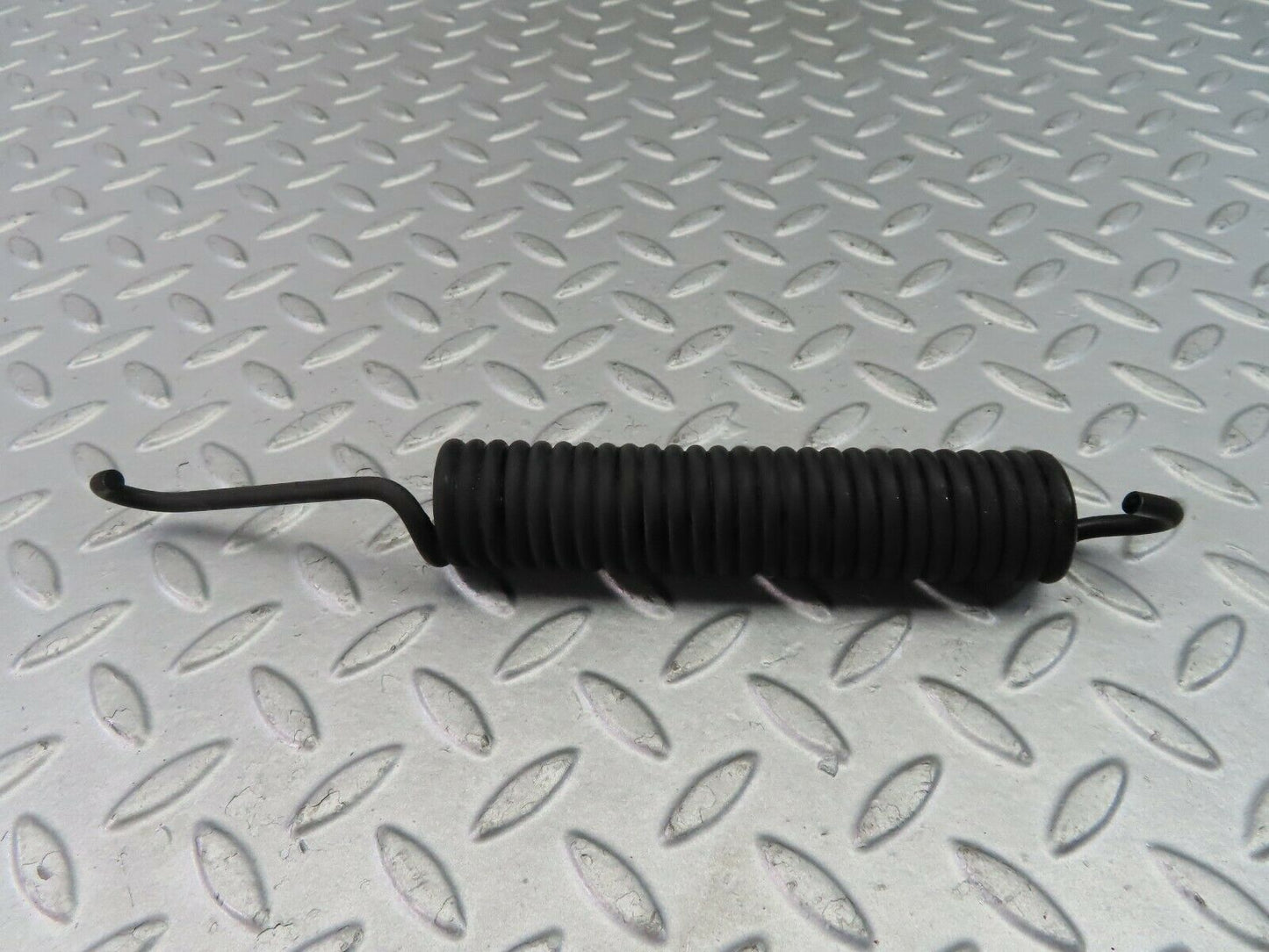 7778 Mercedes-Benz S123 230TE Wagon Bonnet Hinge Spring