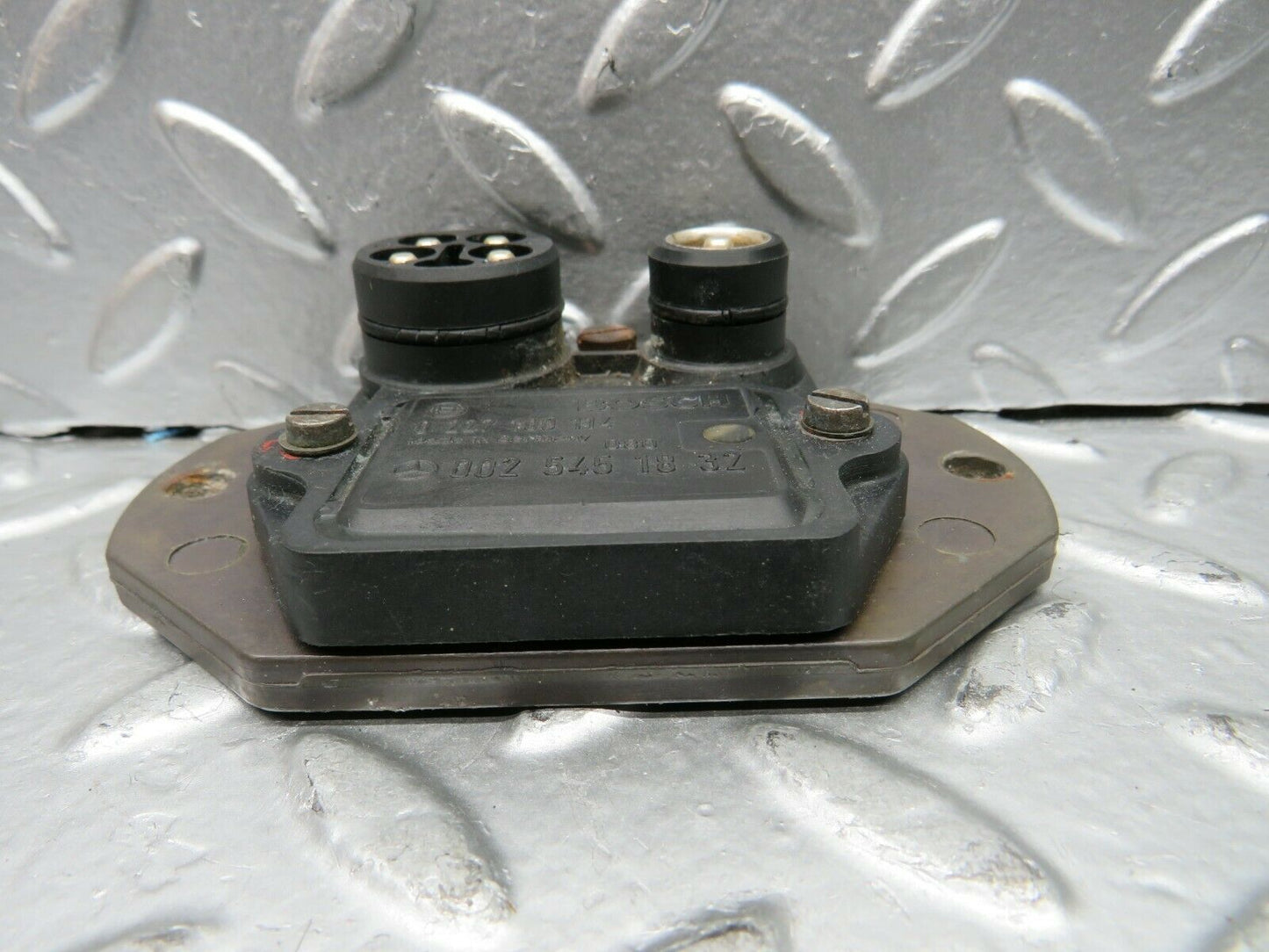 22954 Mercedes-Benz C123 230CE Coupe Ignition Control Unit Bosch 0025451832