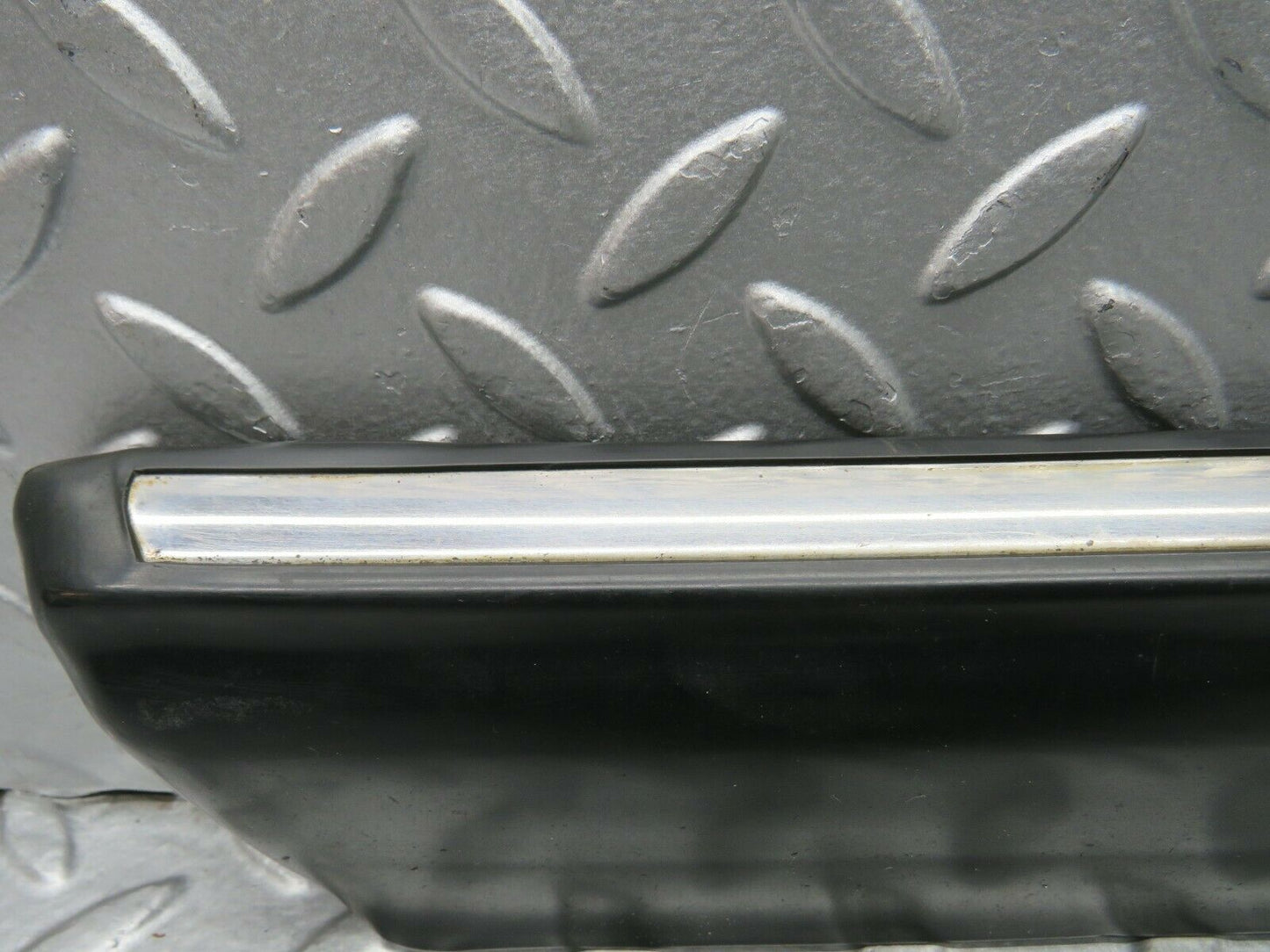 22024 Mercedes-Benz S123 280TE Front Left Fender Wing Lower Moulding Trim