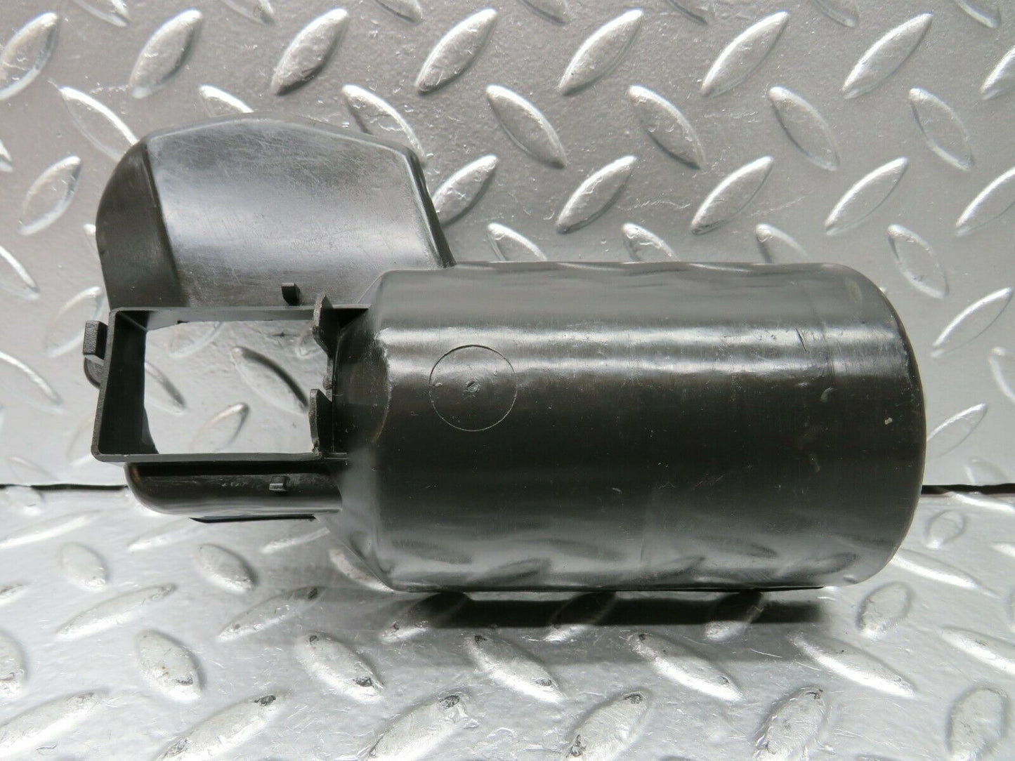 22918 Mercedes-Benz C107 450SLC Coupe Wiper Motor Cover 1390591012