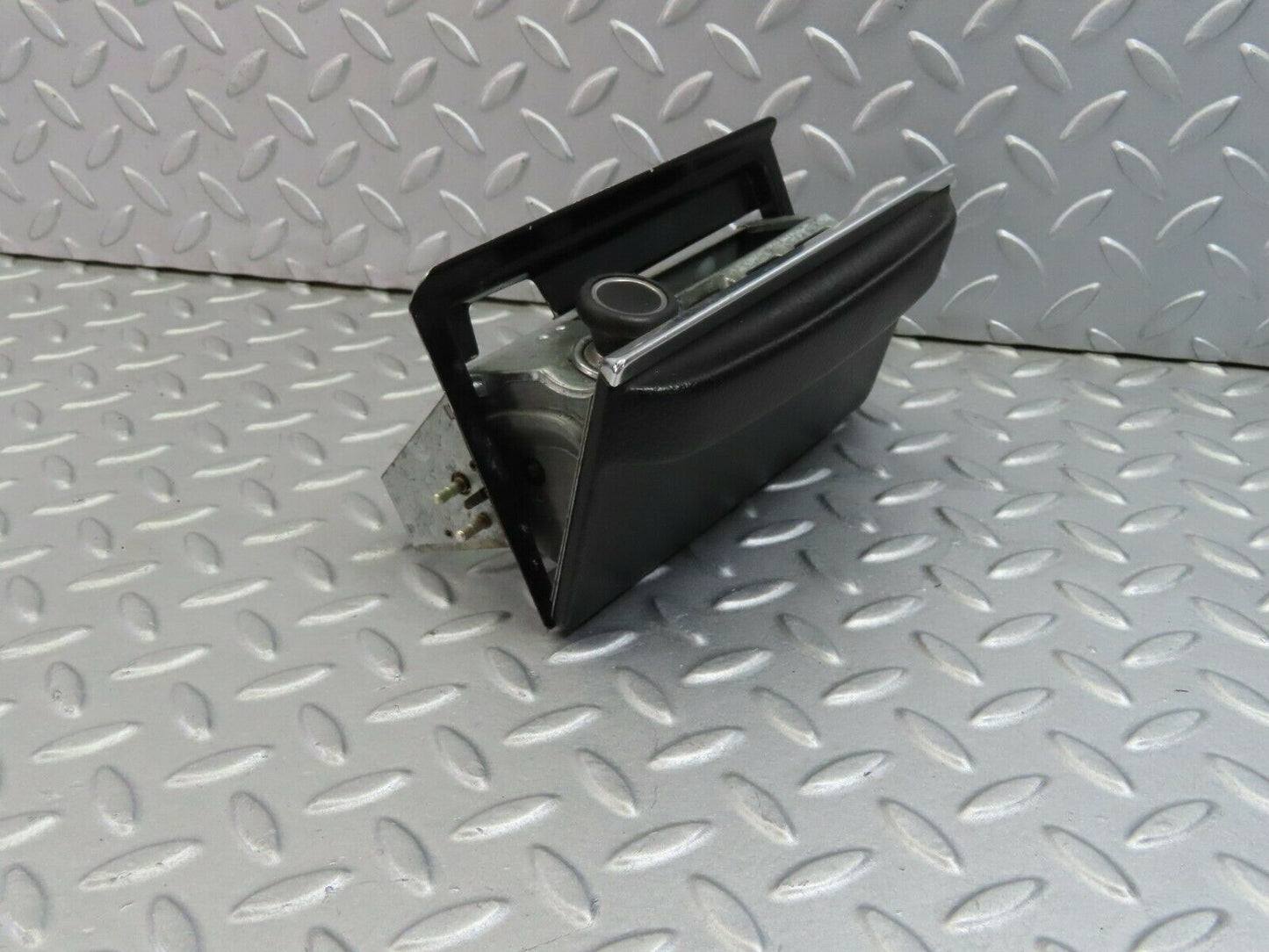 7905 Mercedes-Benz W115 220D Centre Console Ashtray Black