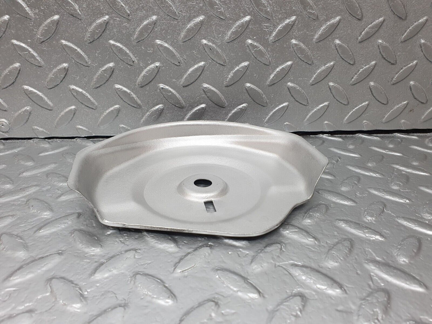 42558 Mercedes-Benz R129 320SL Coupe Engine Mount Bracket Heat Shield